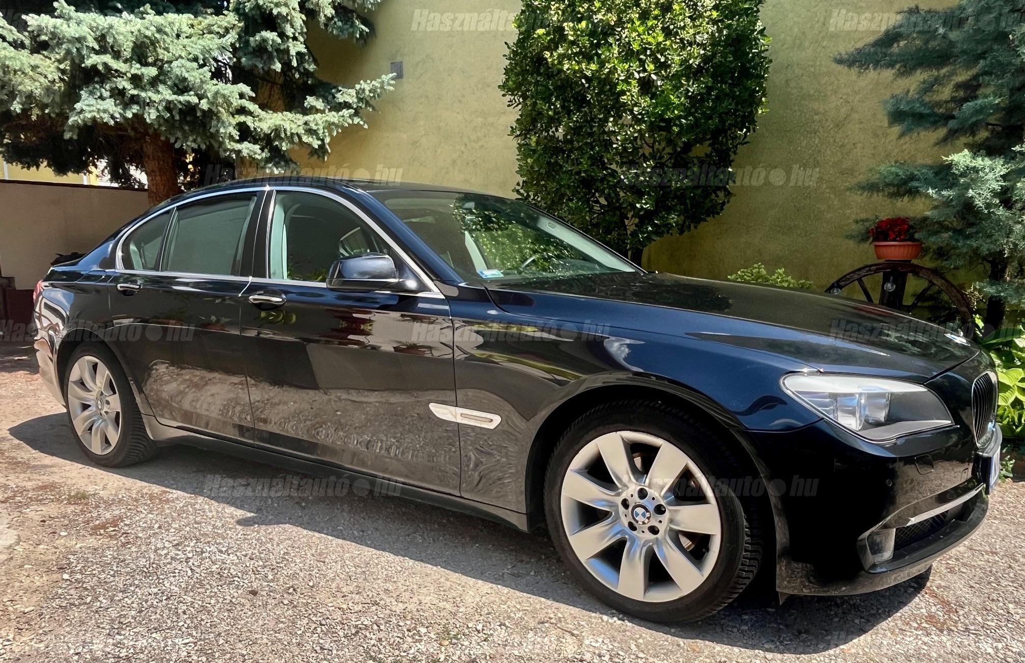 BMW 730 2011/1 - 1