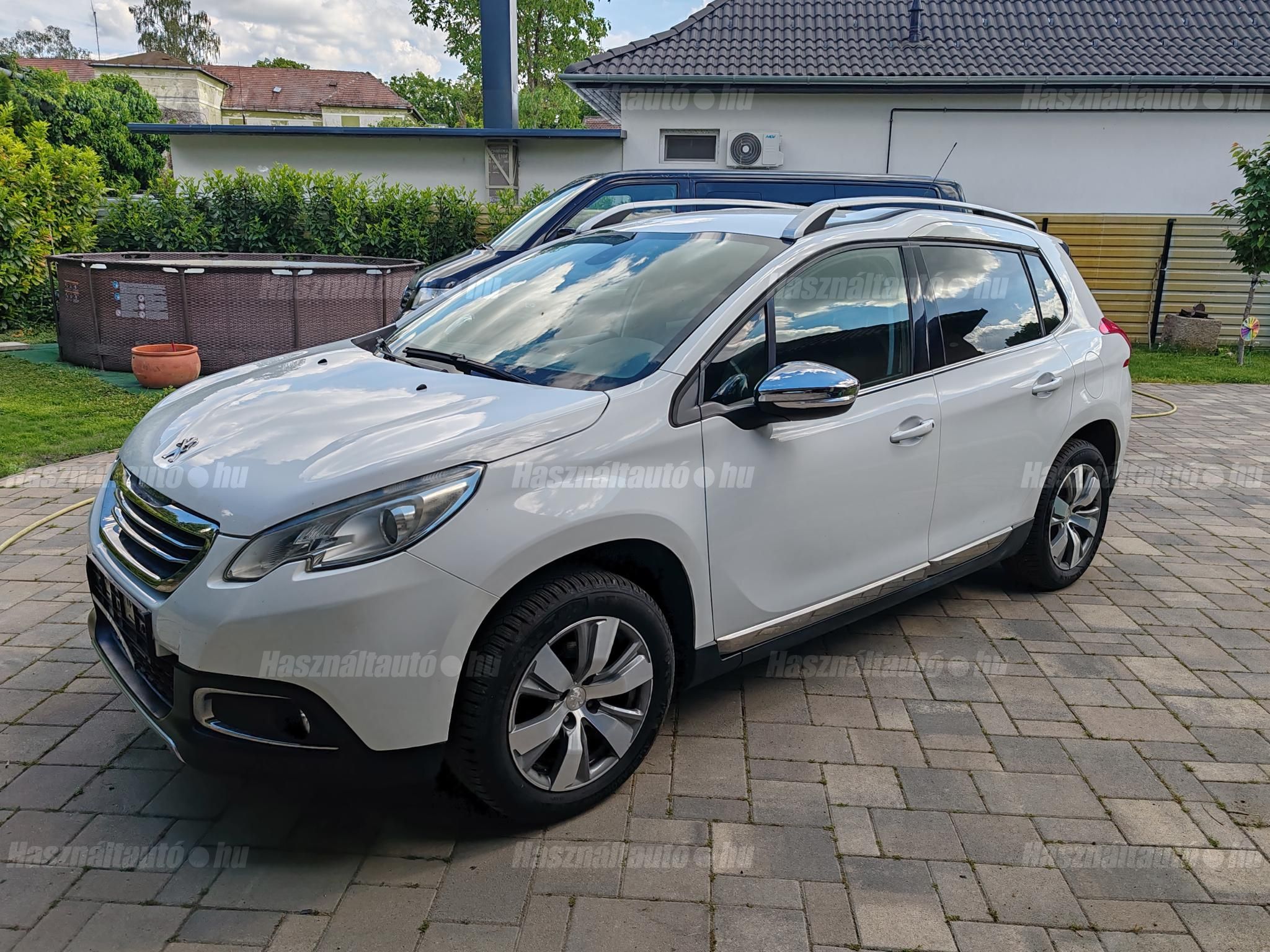 PEUGEOT 2008 2017 - 1