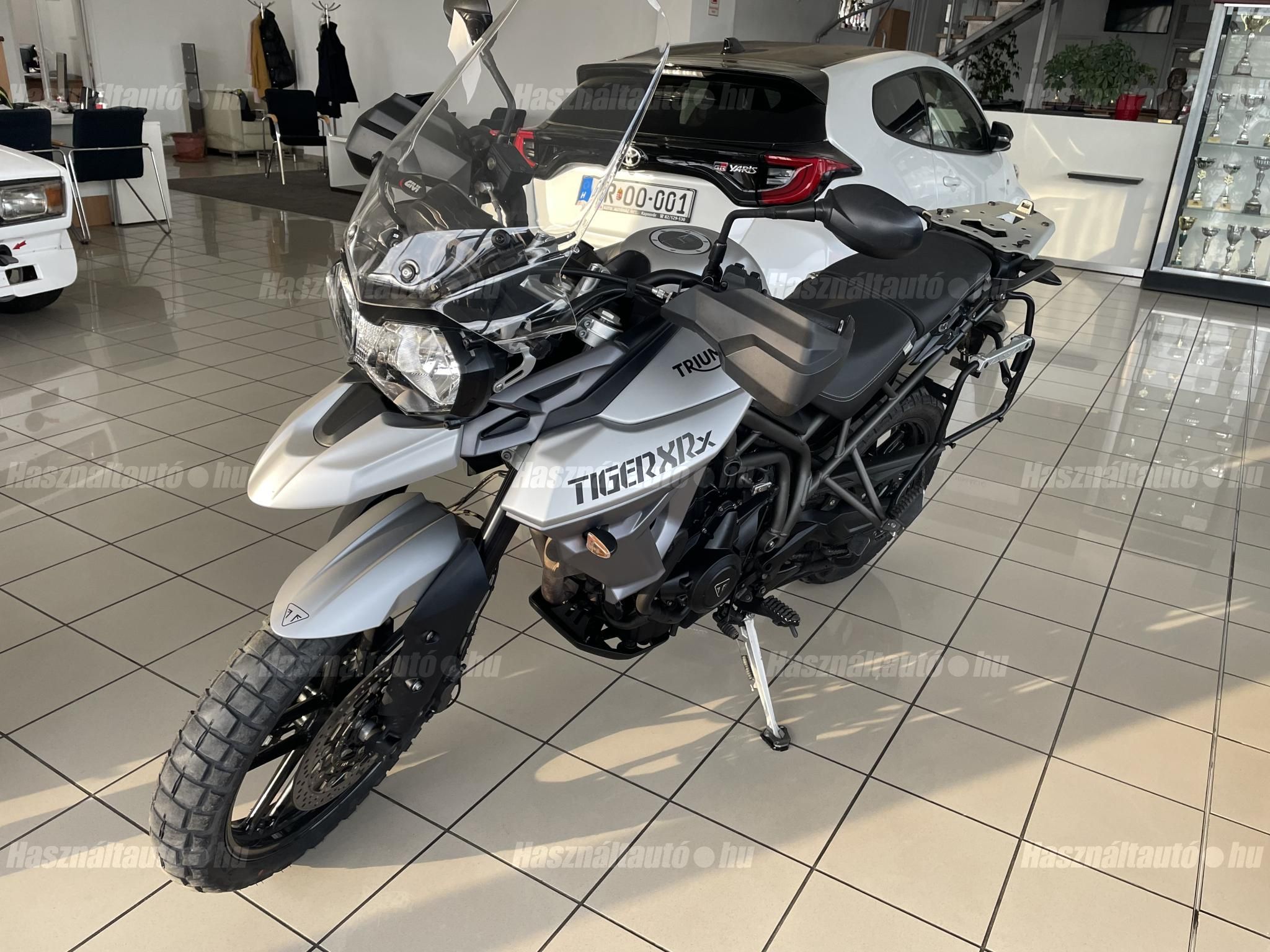 TRIUMPH TIGER 800 2017/3 - 1