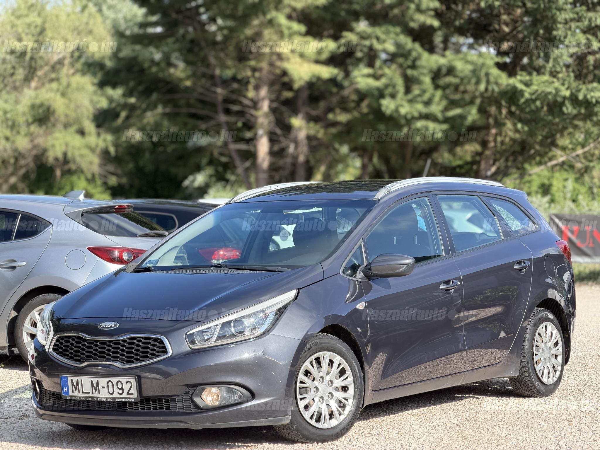 KIA CEE'D 2013/9 - 1