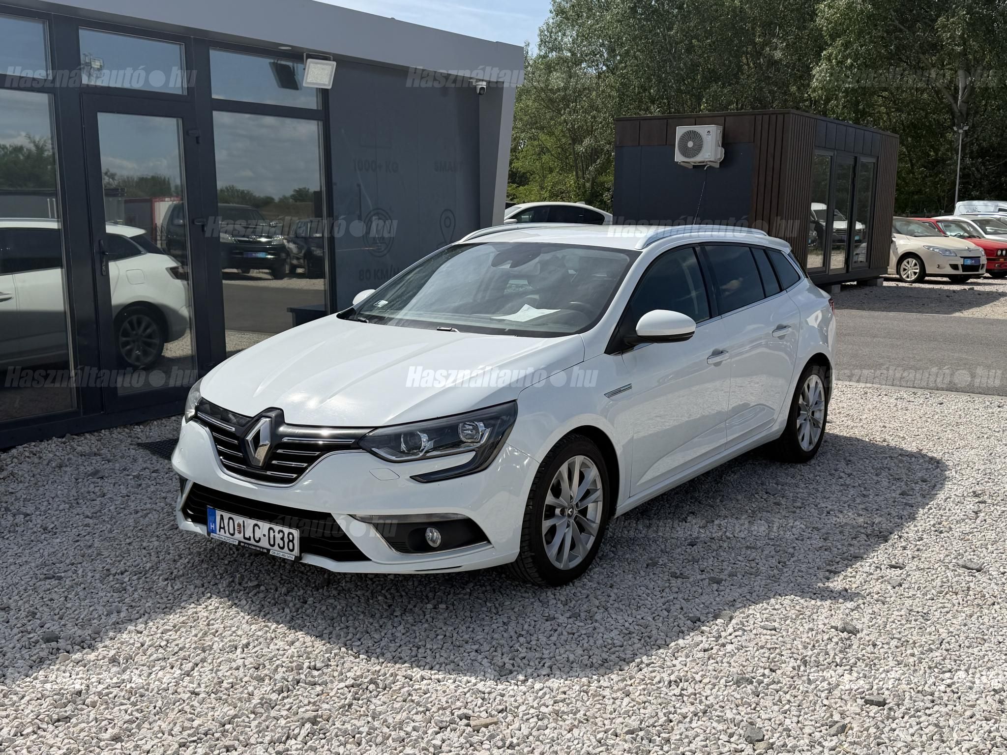 RENAULT MEGANE 2017/4 - 1
