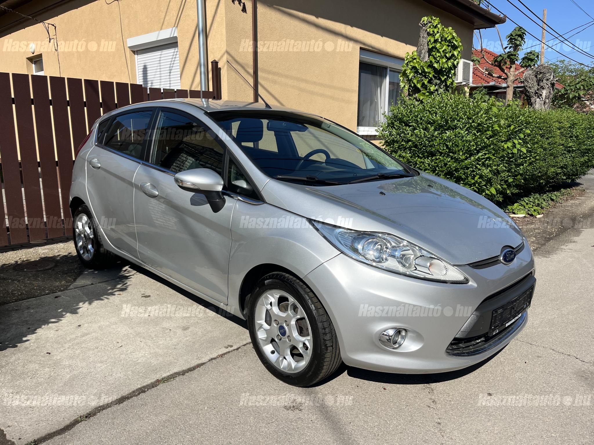 FORD FIESTA 2012/4 - 1