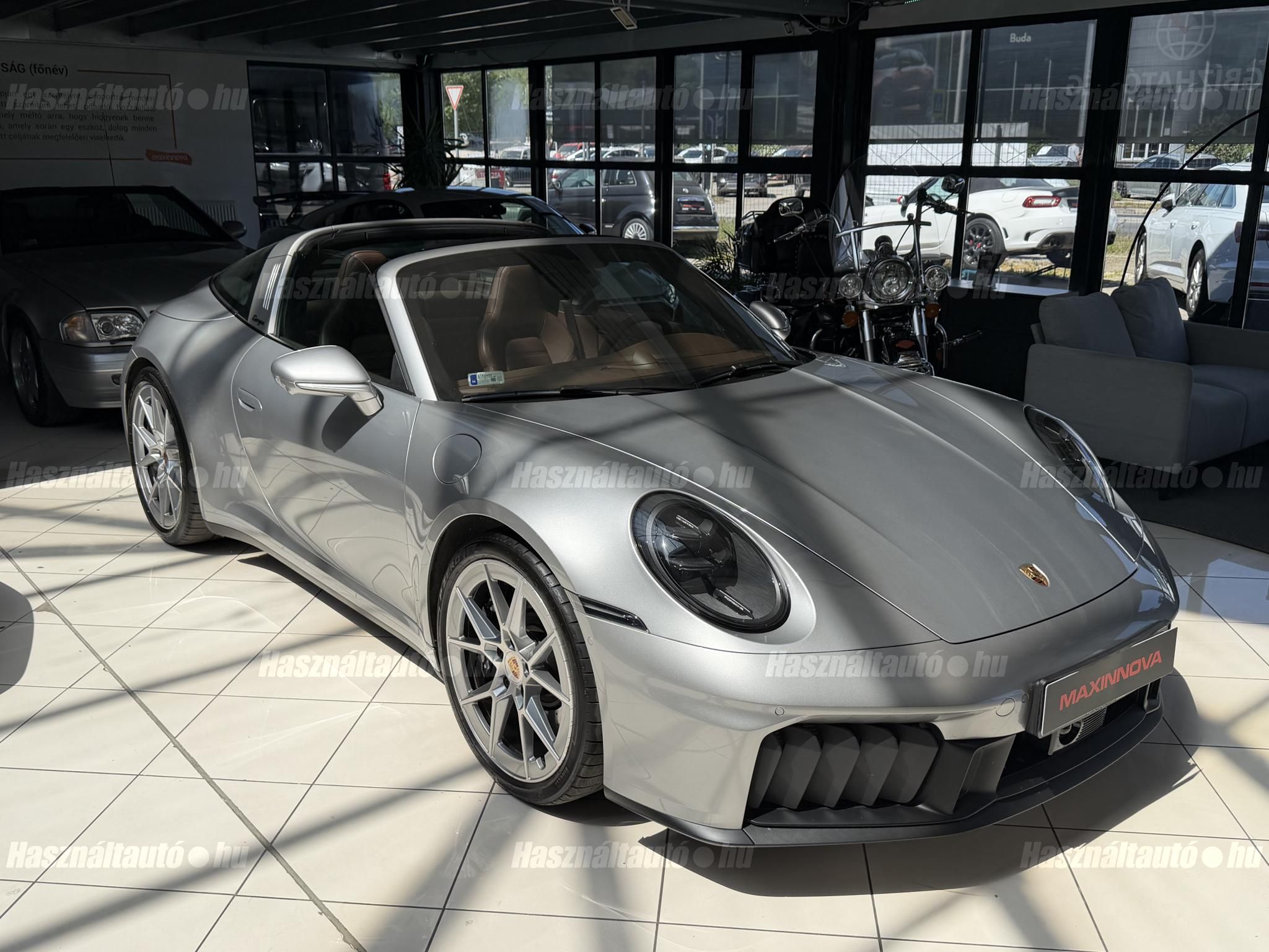 PORSCHE 911 2025/4 - 1