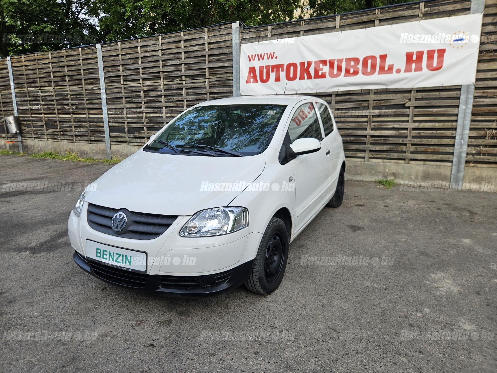 VOLKSWAGEN FOX 2010 - 1