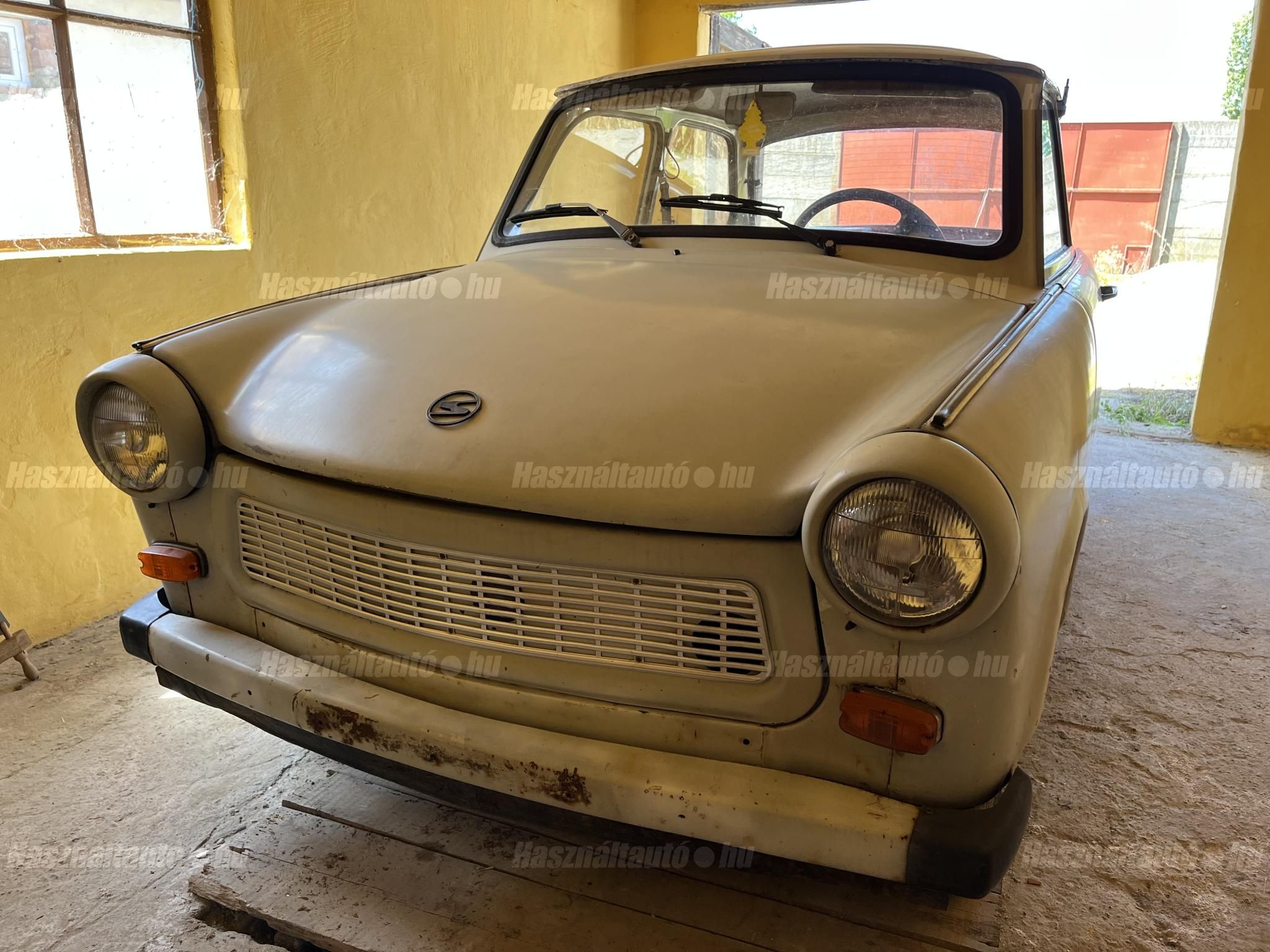 TRABANT 601 1990 - 1