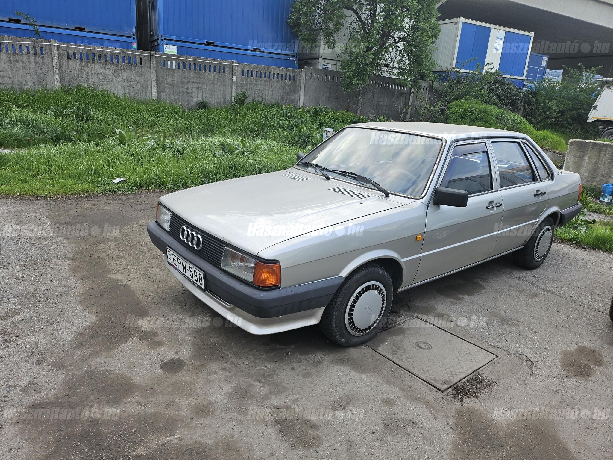 AUDI 80 1985/8 - 1