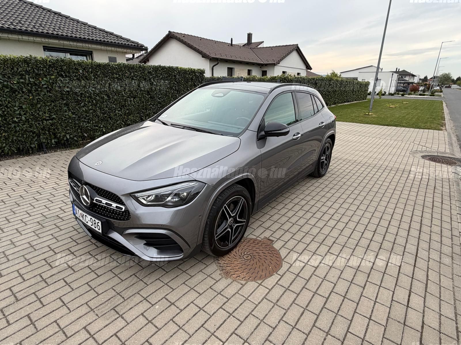 MERCEDES-BENZ GLA 200 2024 - 1