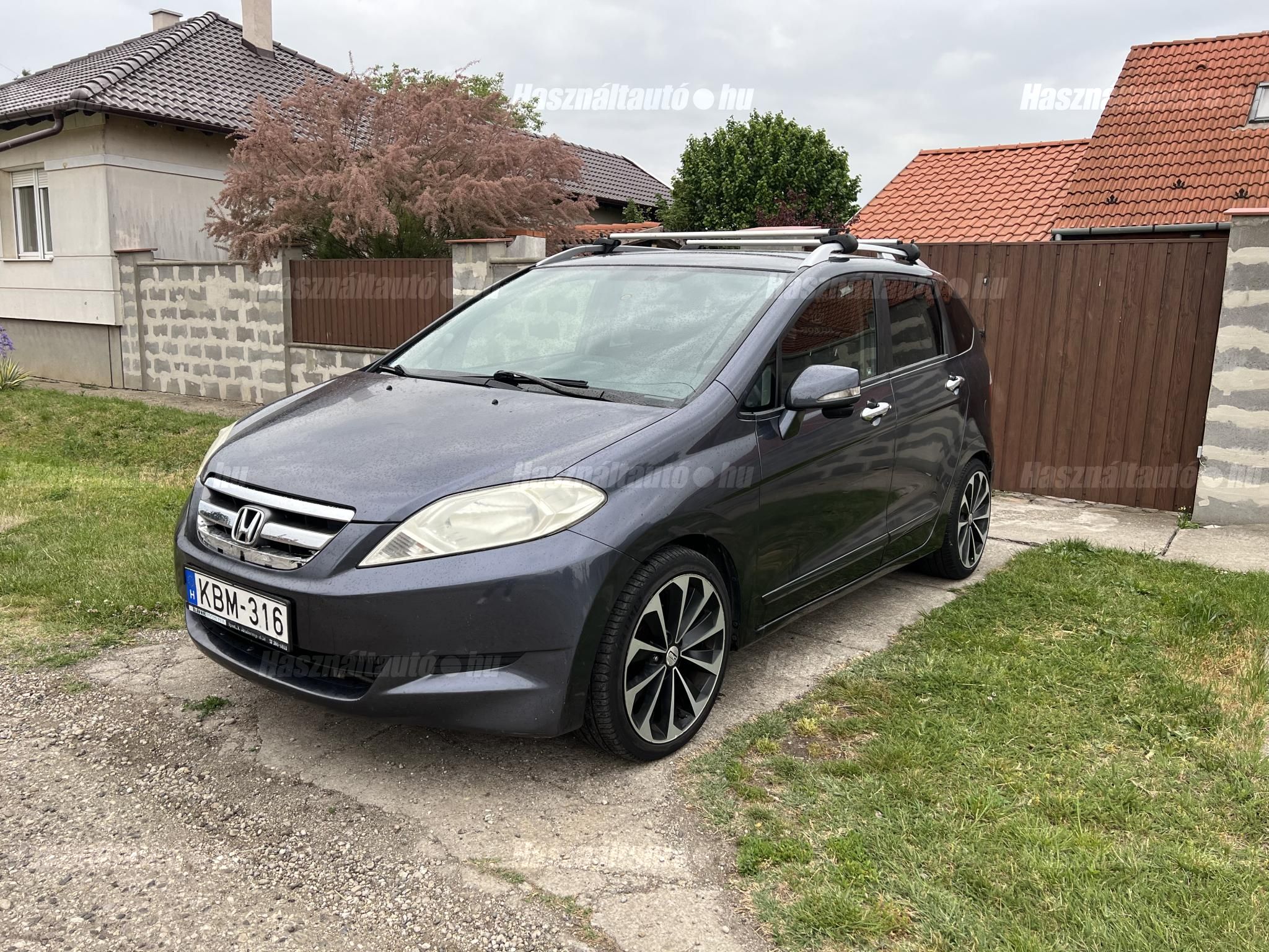 HONDA FR-V 2005/12 - 1