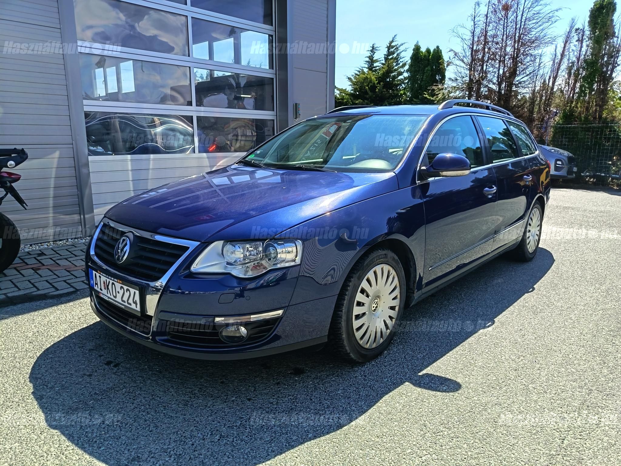 VOLKSWAGEN PASSAT VI 2010 - 1