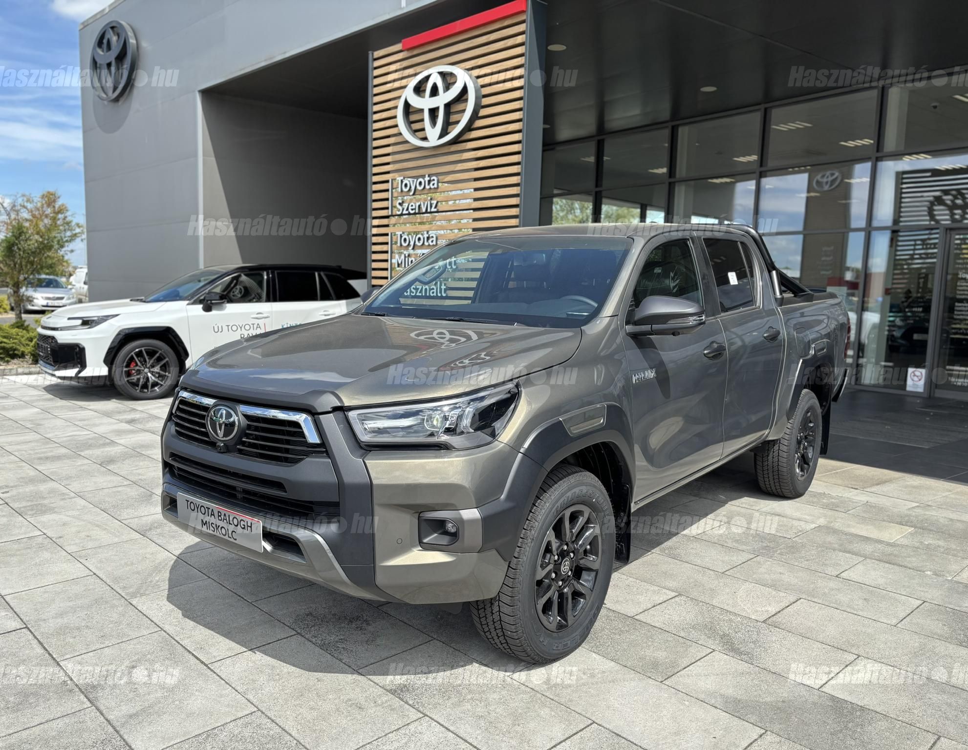 TOYOTA HILUX 2026 - 1