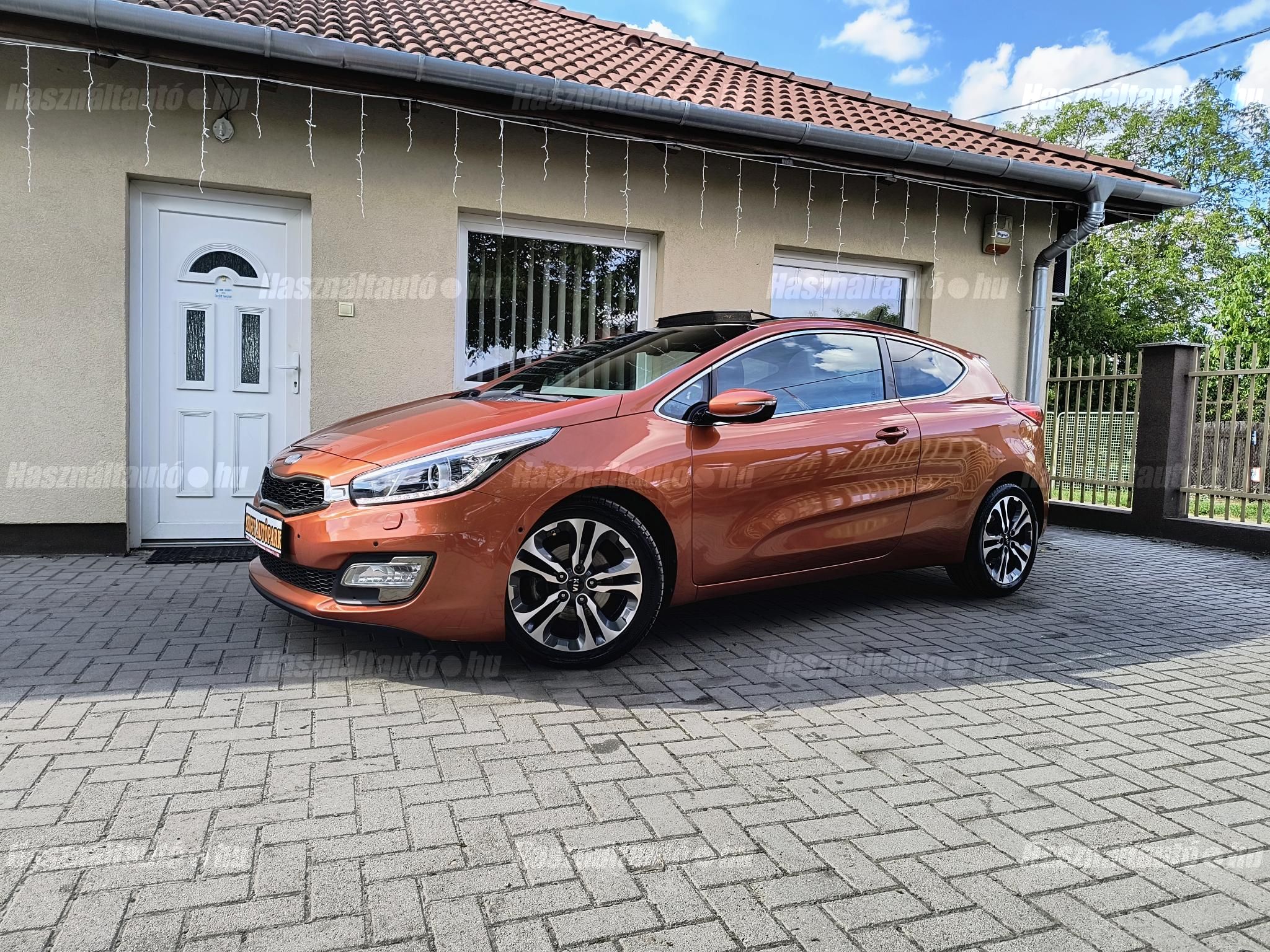 KIA PRO CEE'D 2013/3 - 1