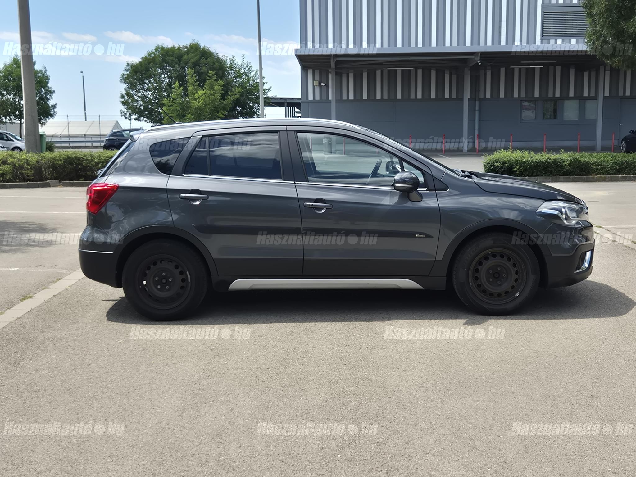 SUZUKI SX4 S-CROSS 2017/7 - 1