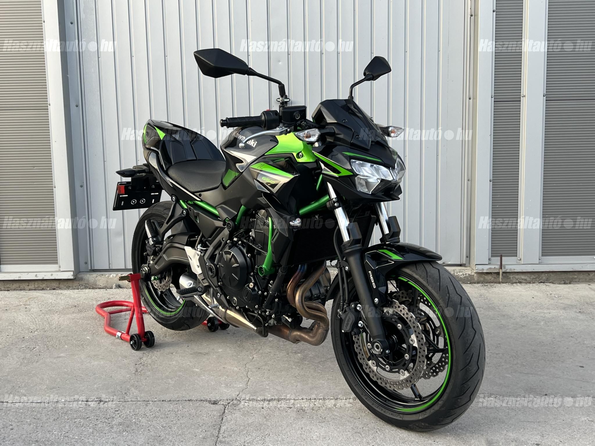 KAWASAKI Z 650 2022/7 - 1
