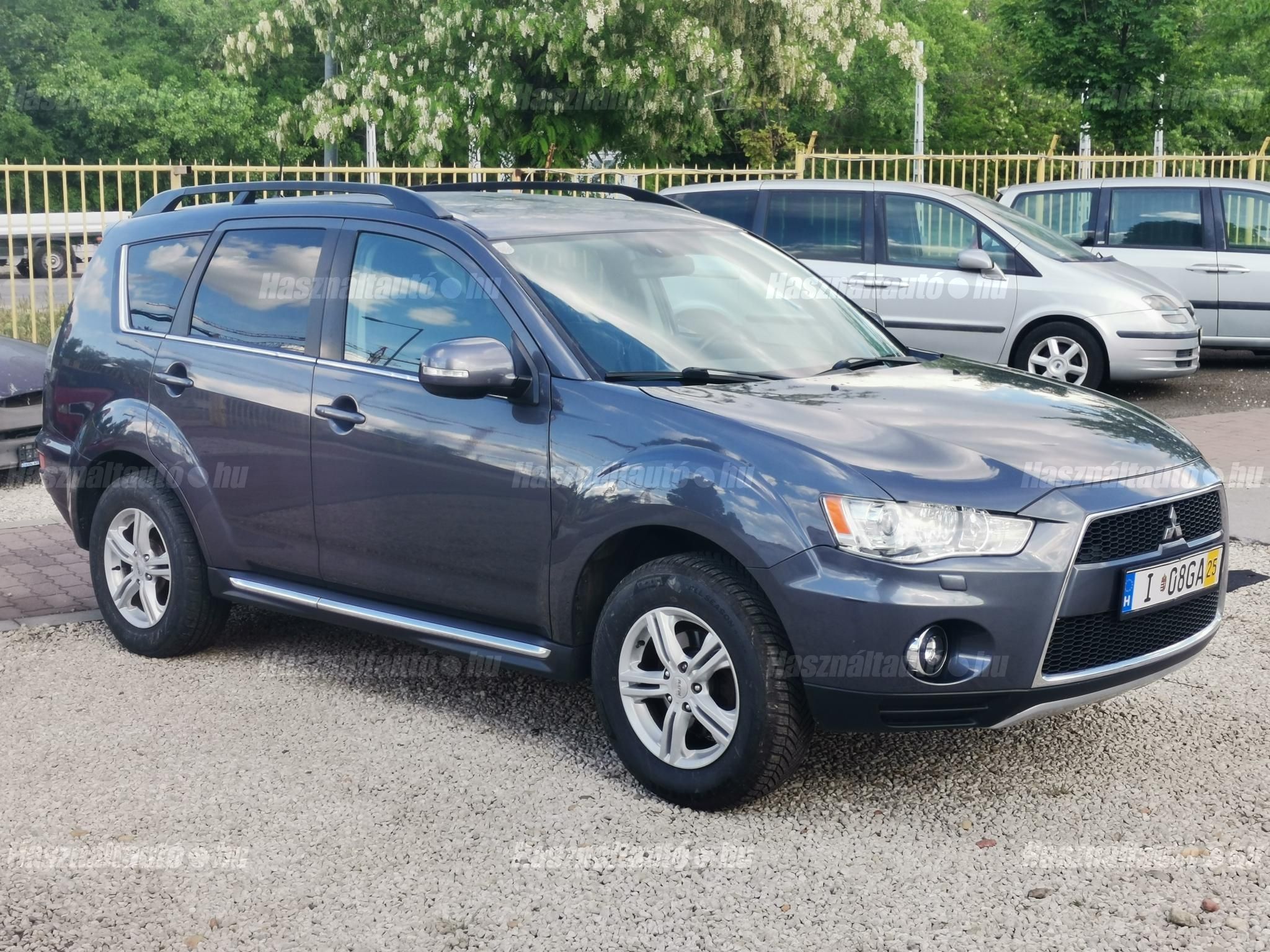 MITSUBISHI OUTLANDER 2011/4 - 1