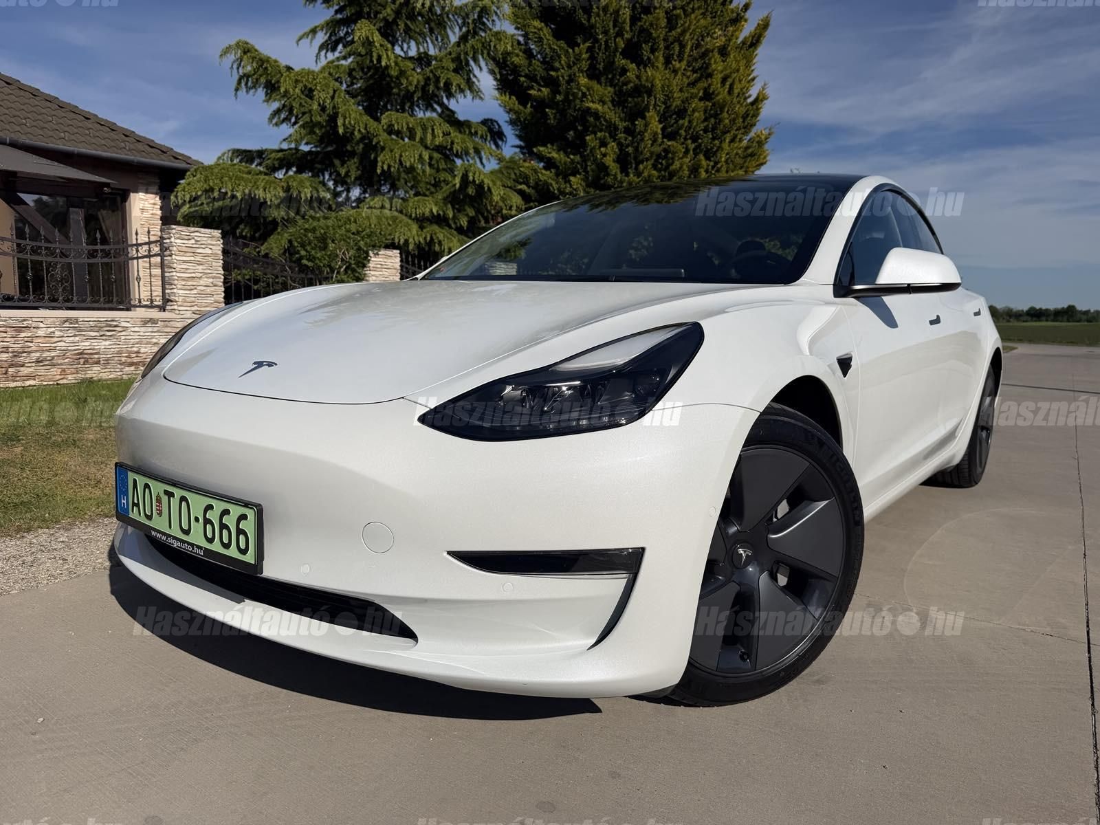 TESLA MODEL 3 2021/11 - 1