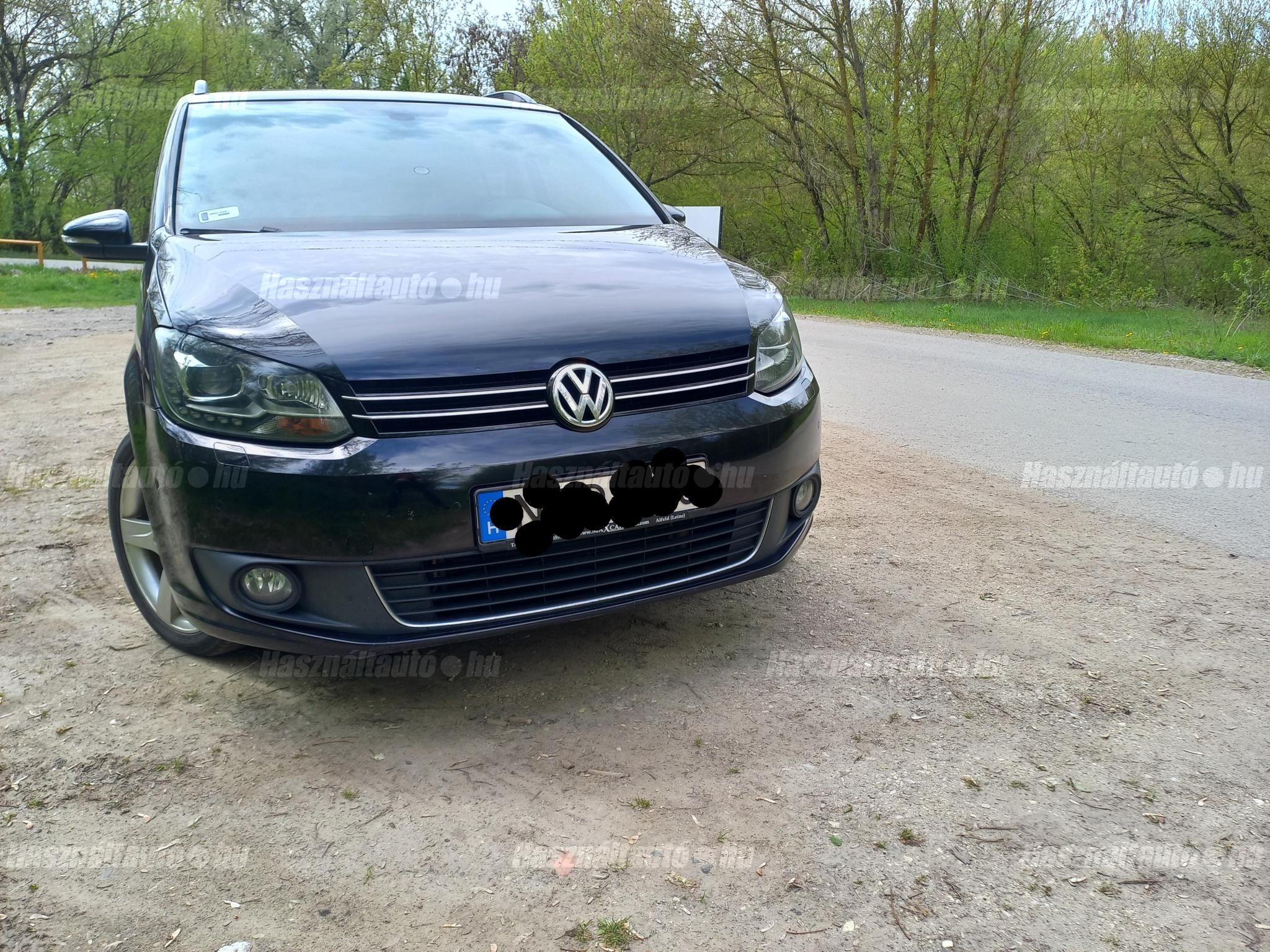VOLKSWAGEN TOURAN 2012/4 - 1