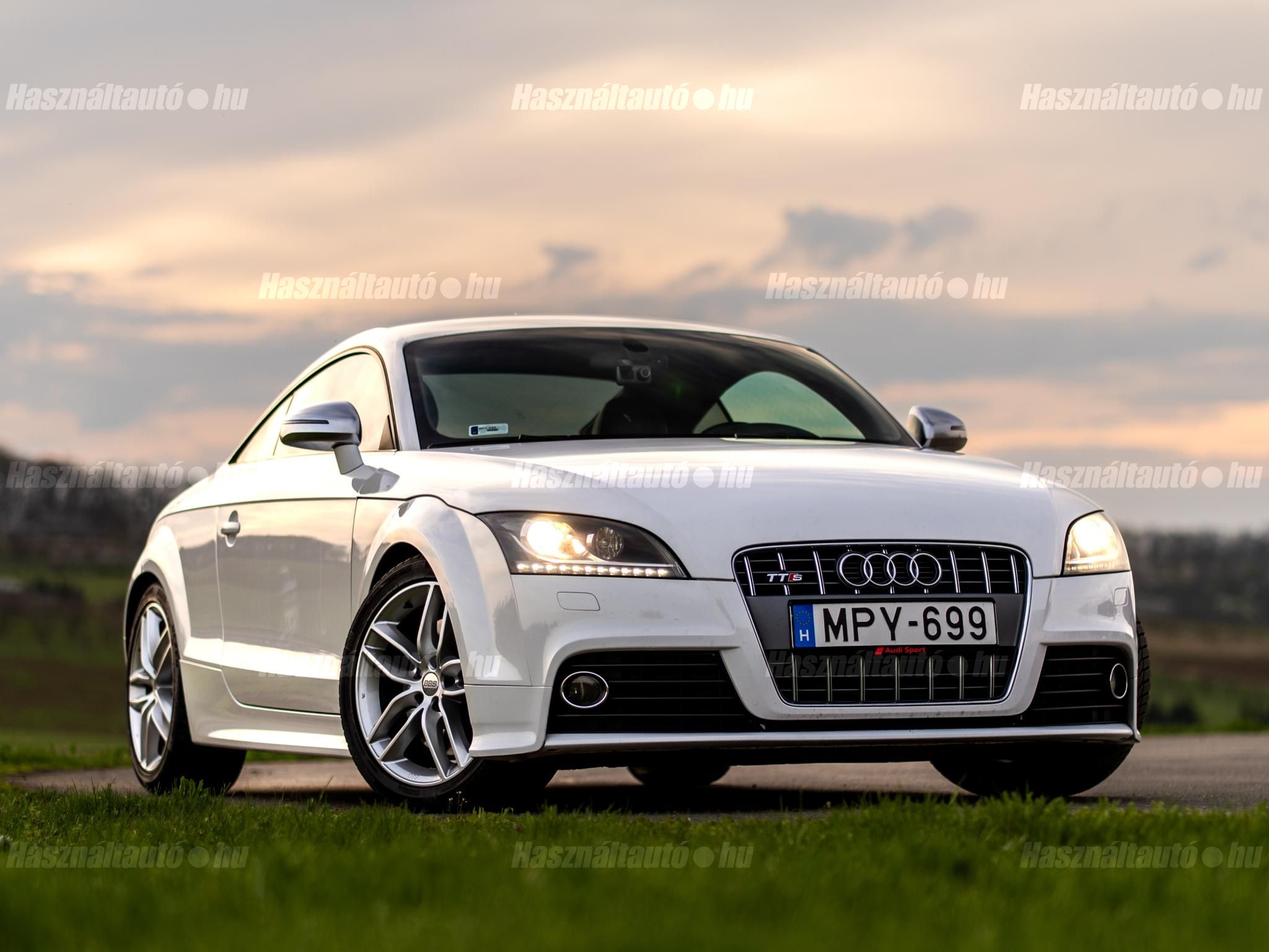 AUDI TTS 2009/12 - 1