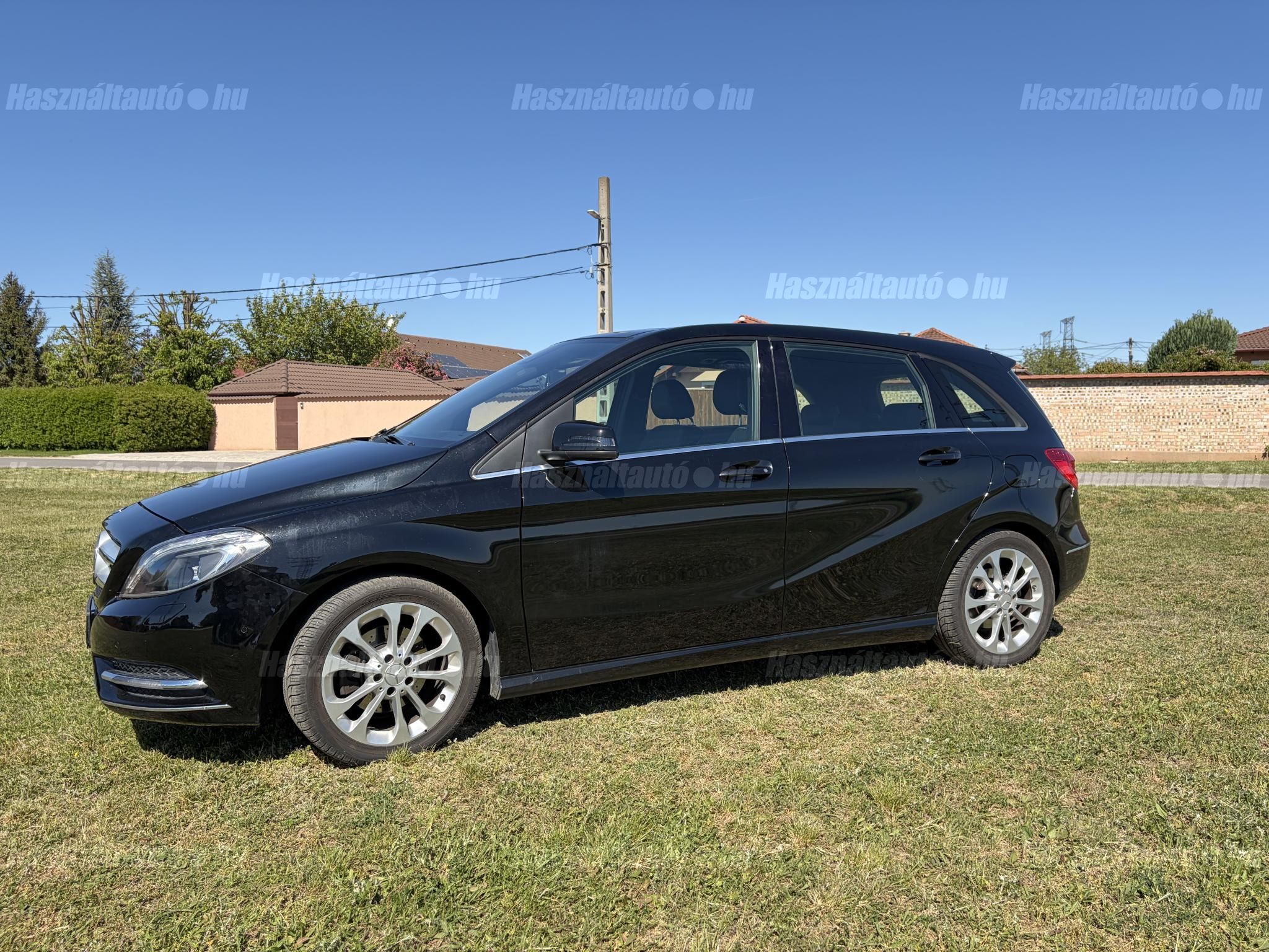 MERCEDES-BENZ B 200 2014/12 - 1