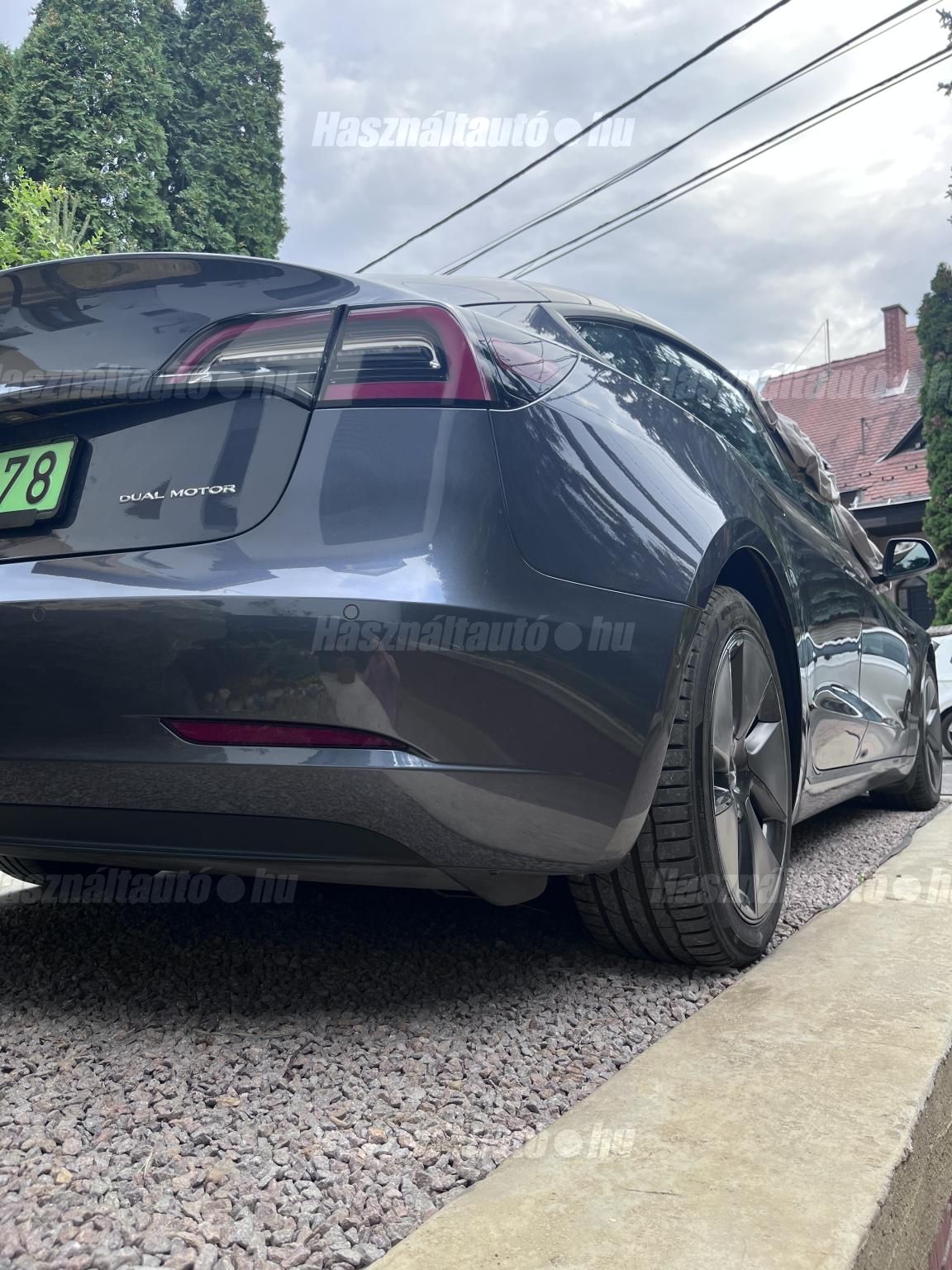 TESLA MODEL 3 2021/5 - 1
