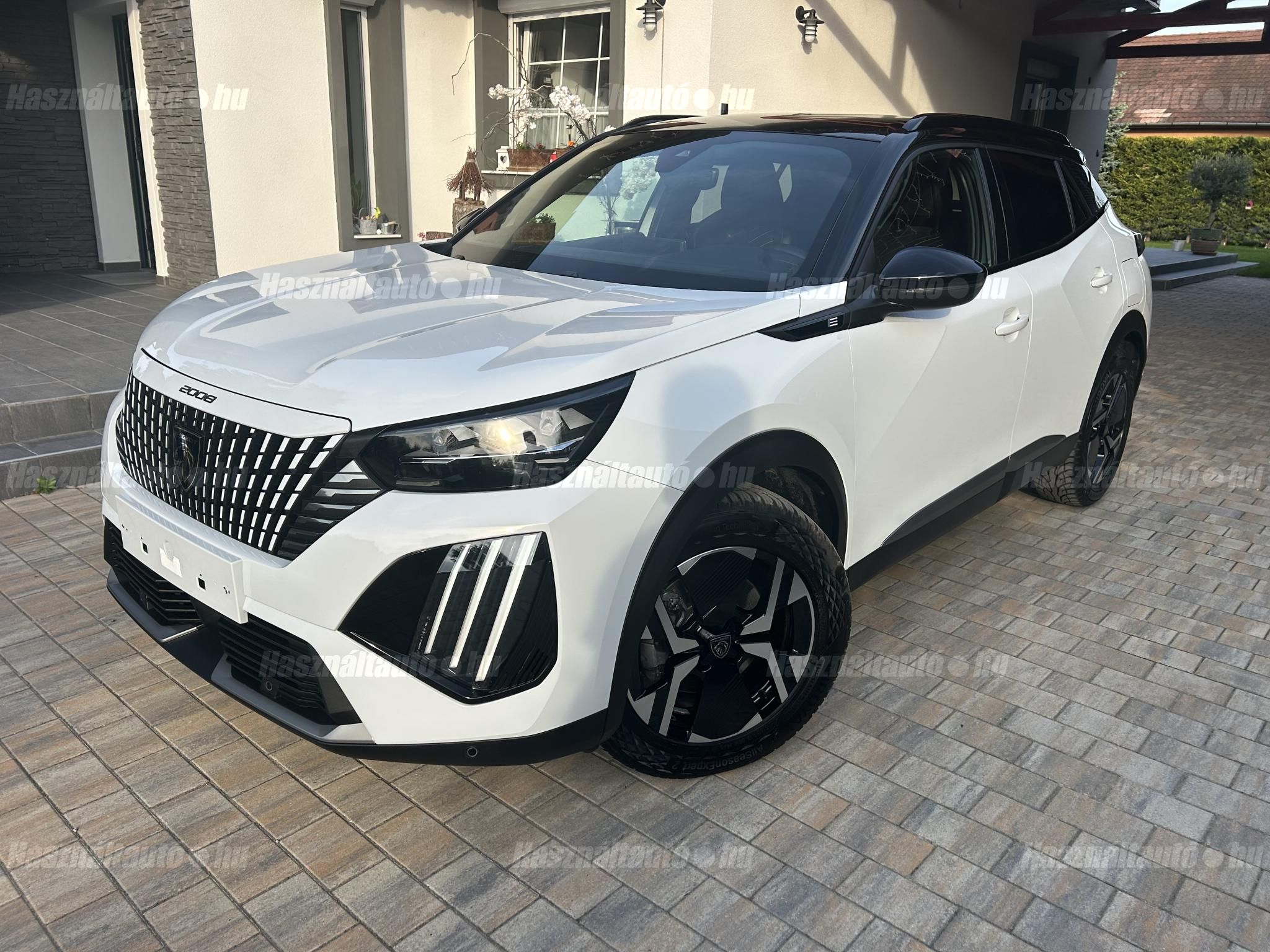 PEUGEOT 2008 2024/6 - 1