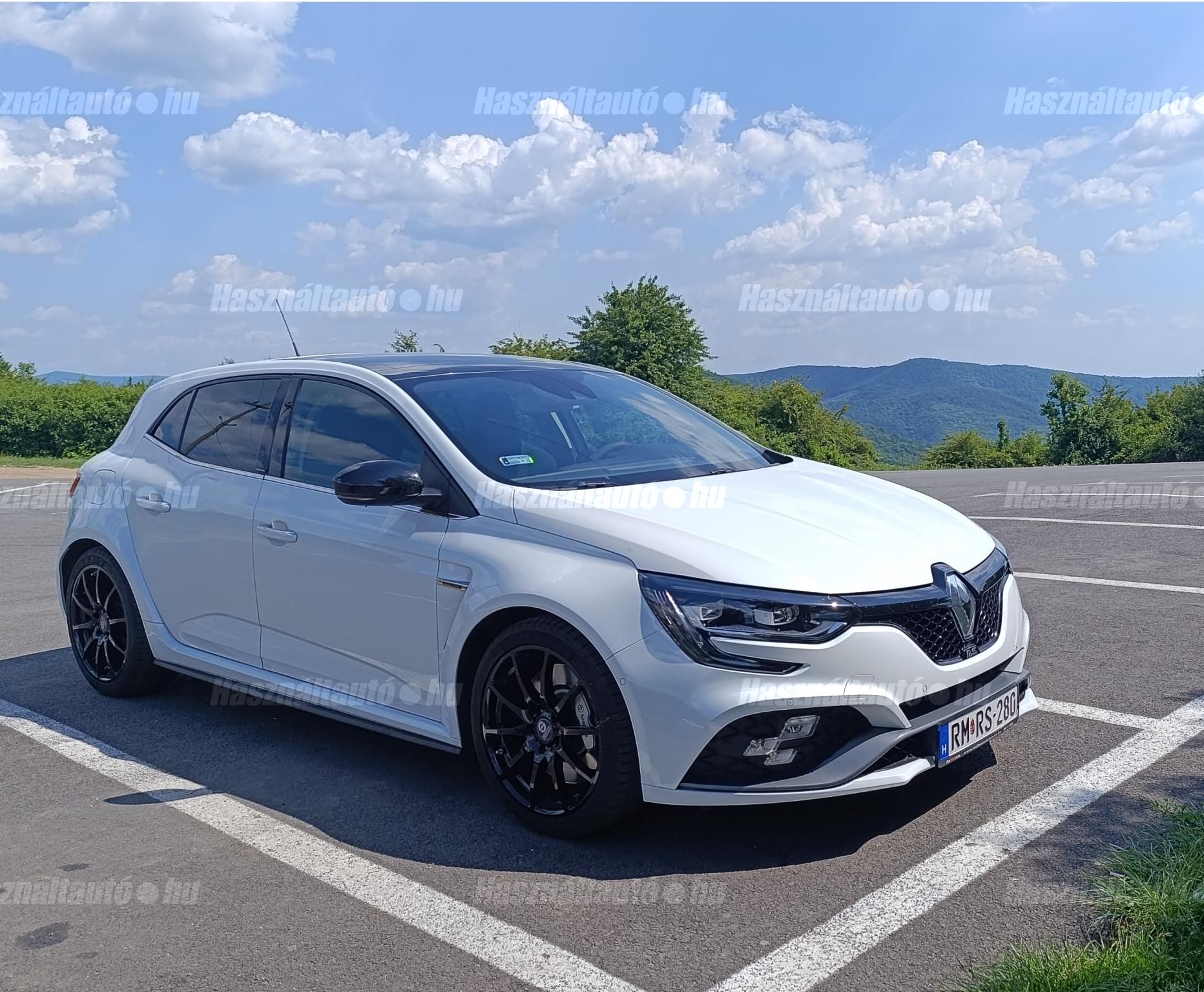 RENAULT MEGANE 2019/12 - 1