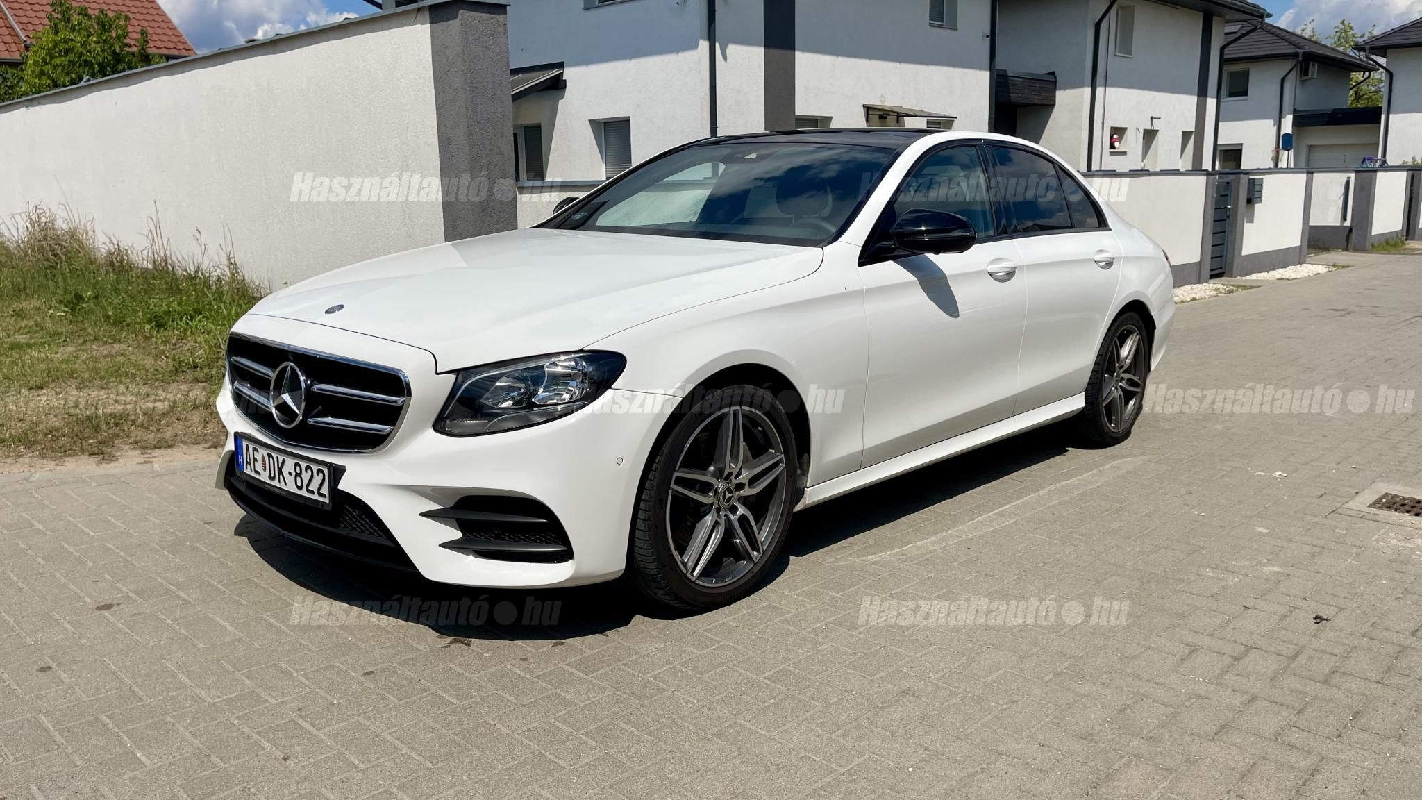 MERCEDES-BENZ E 220 2016/5 - 1