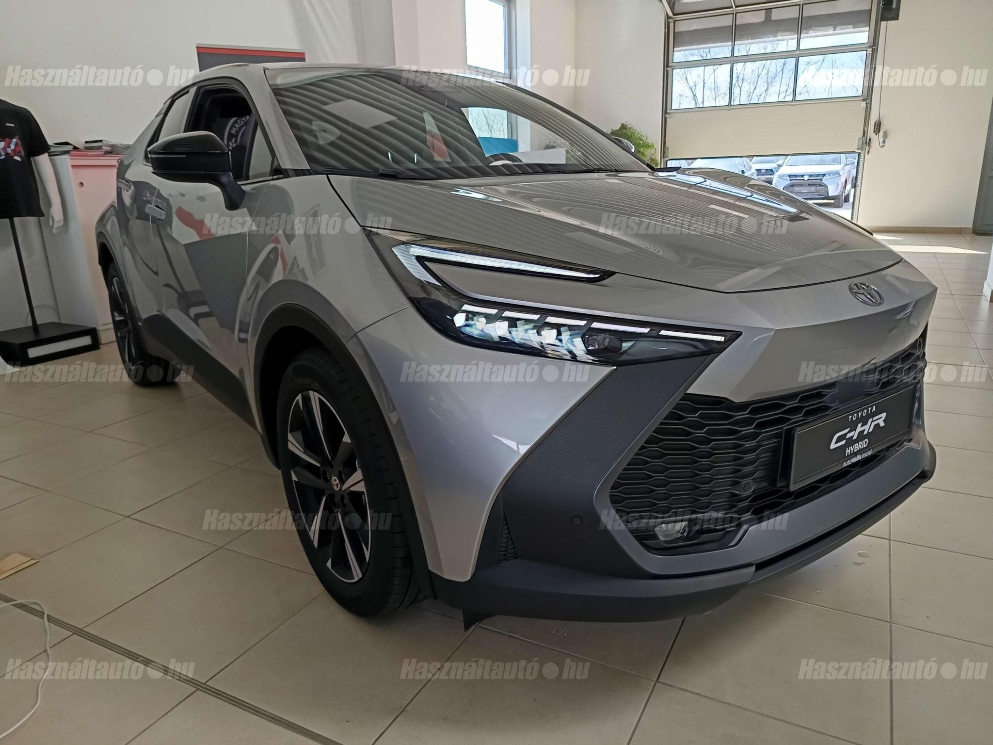 TOYOTA C-HR 2026 - 1