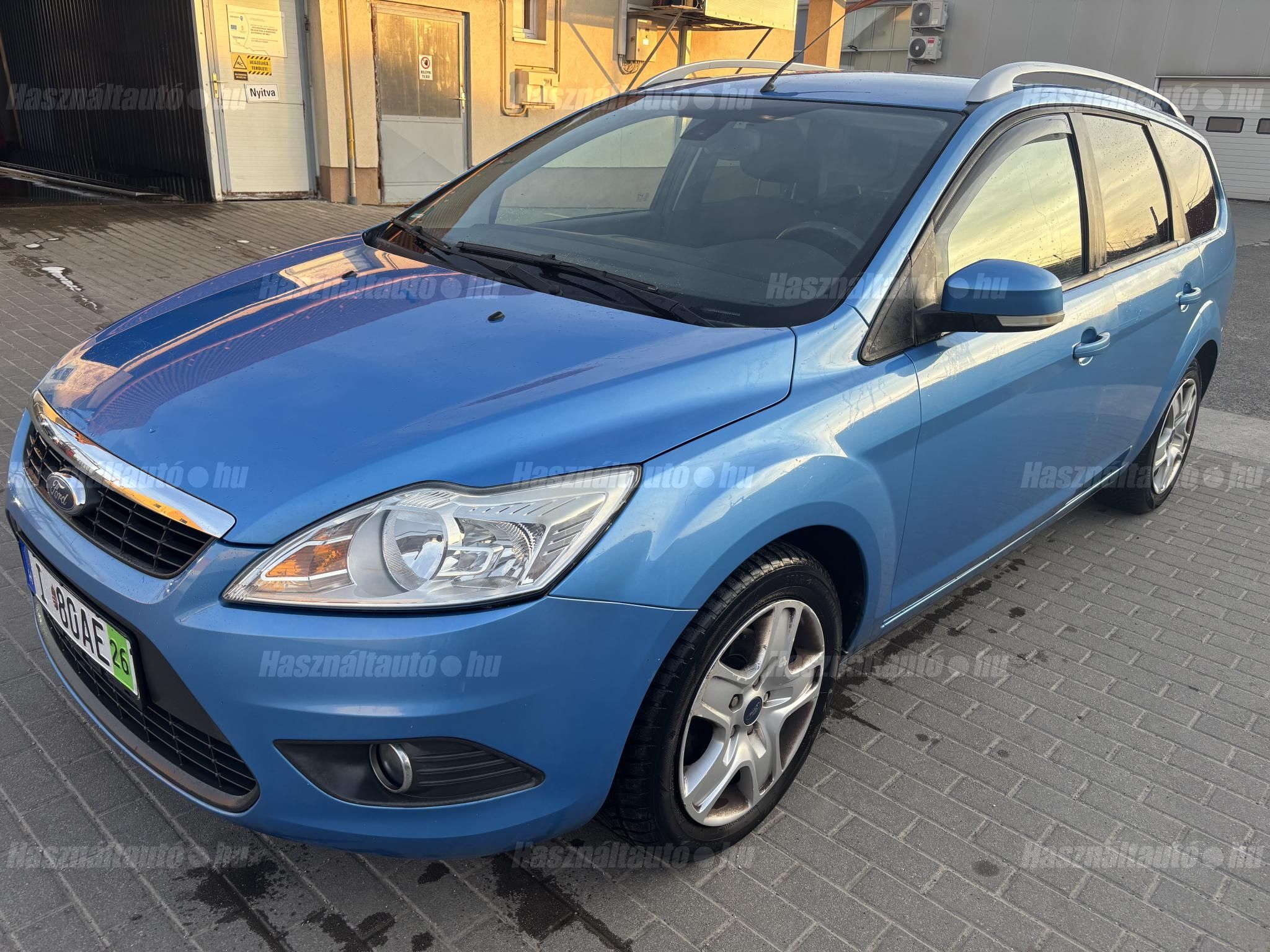 FORD FOCUS 2009/11 - 1