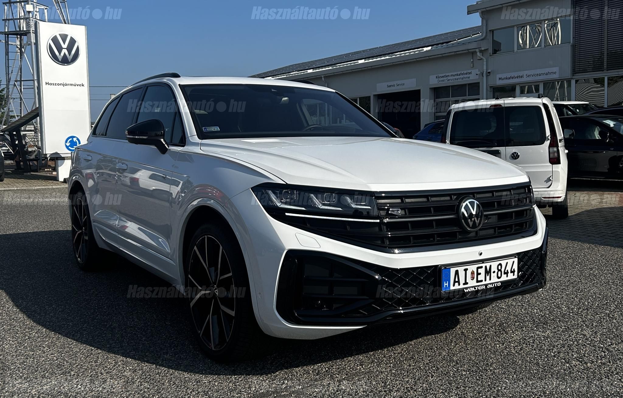 VOLKSWAGEN TOUAREG 2024/10 - 1