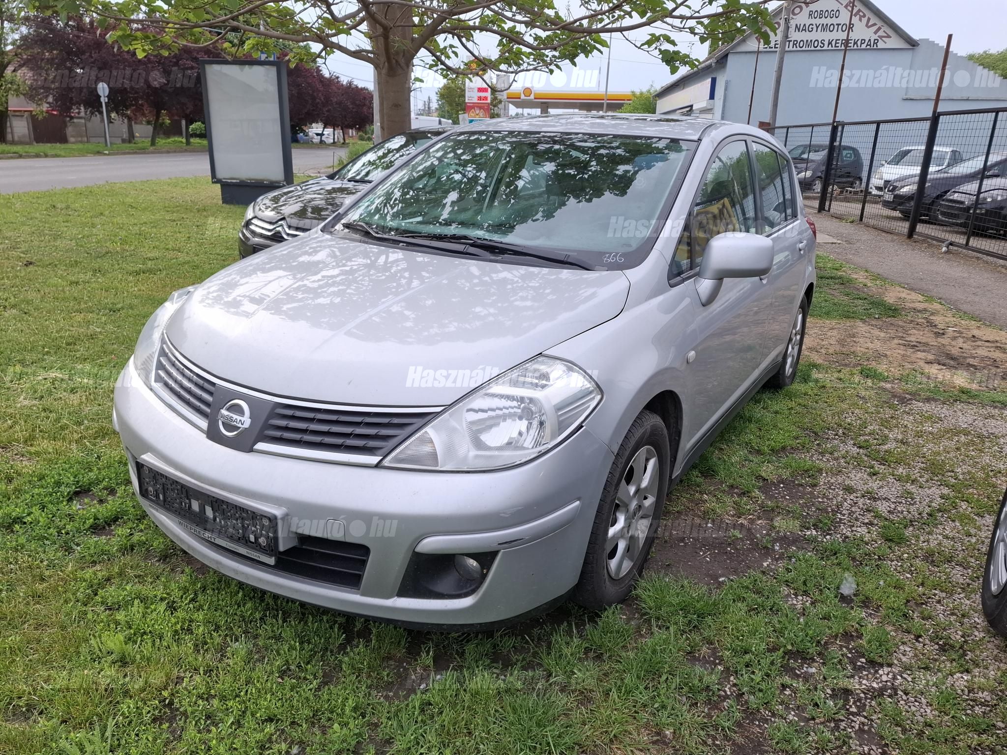NISSAN TIIDA 2009 - 1