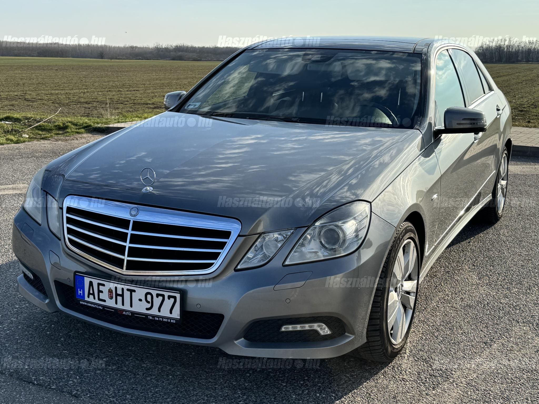 MERCEDES-BENZ E 220 2009/9 - 1
