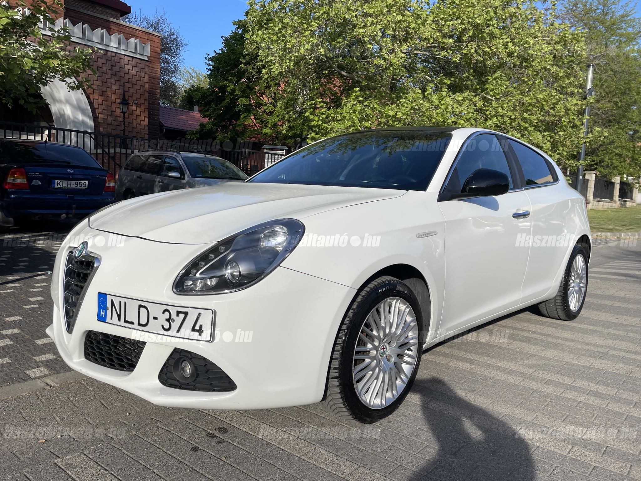 ALFA ROMEO GIULIETTA 2012/9 - 1