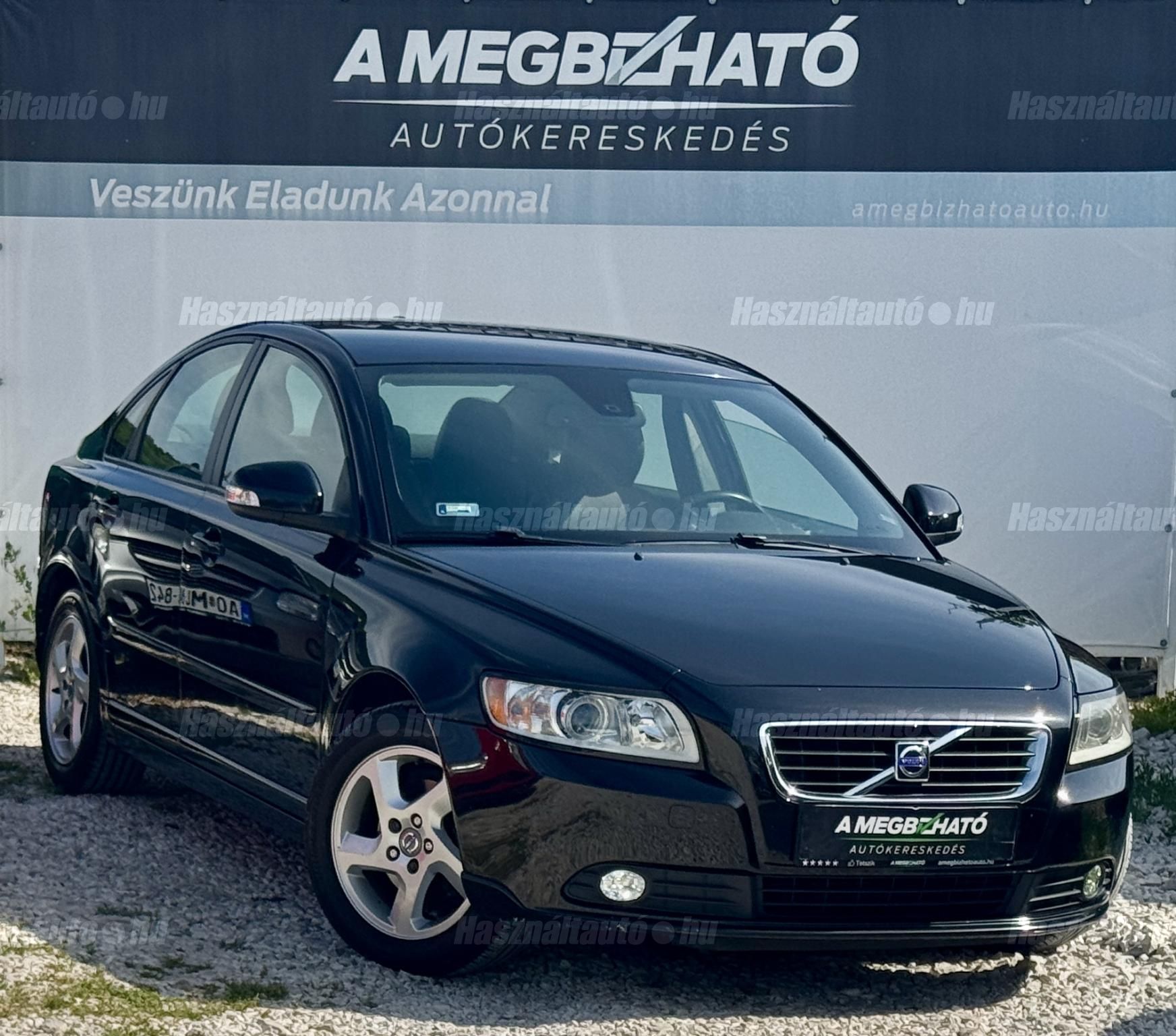 VOLVO S40 2011/7 - 1