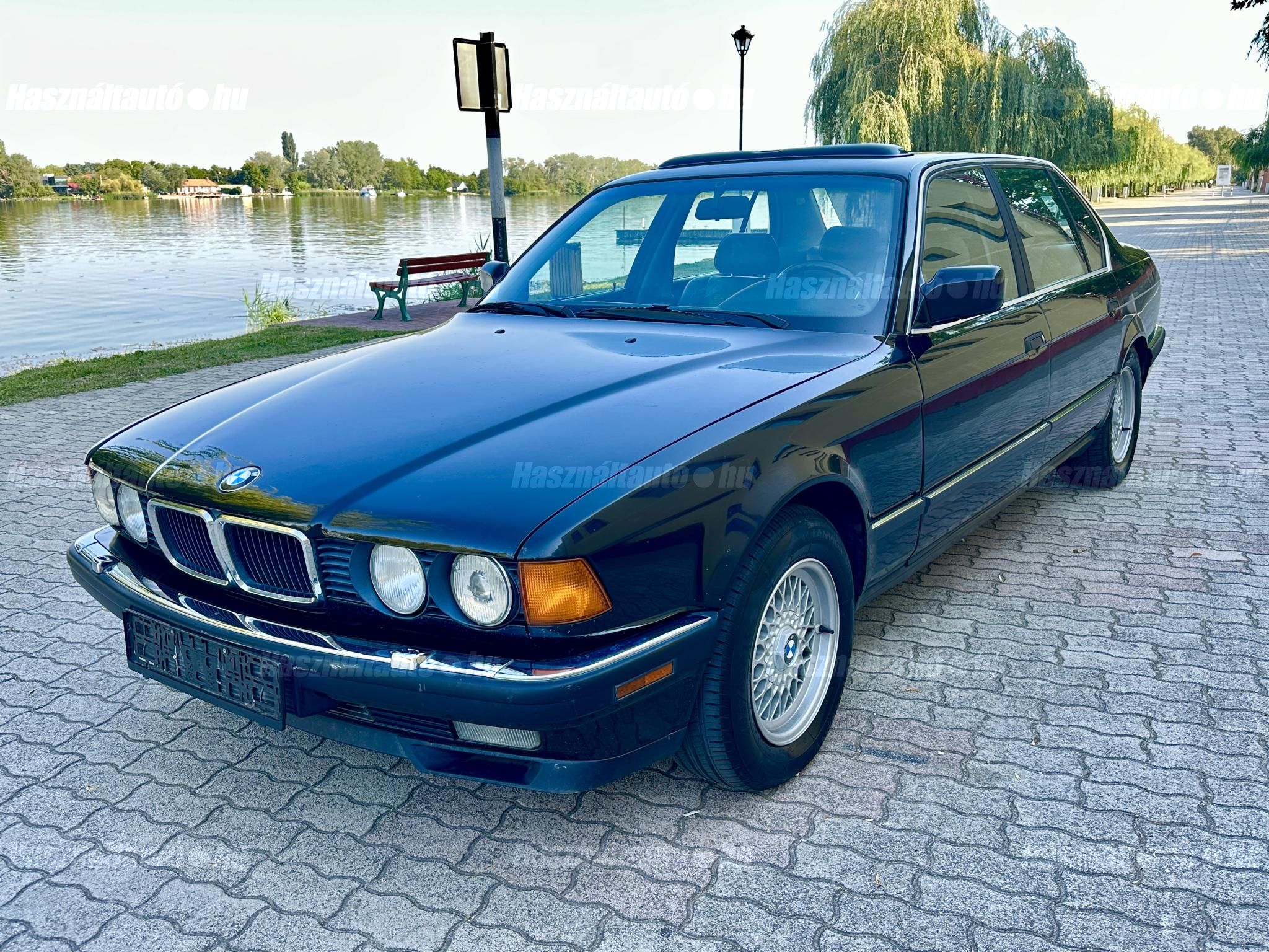 BMW 750 1990/7 - 1