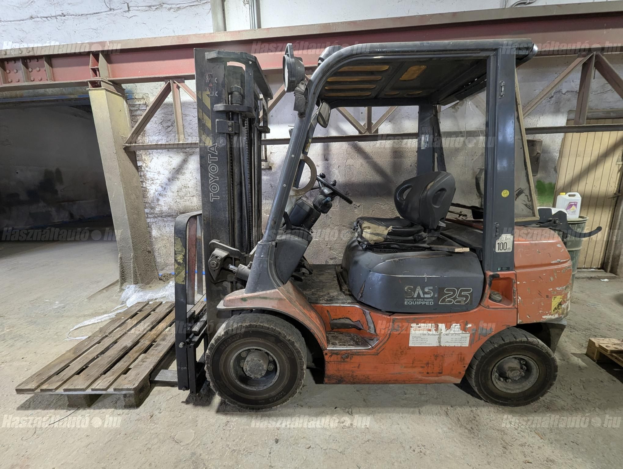 TOYOTA 2003/4 - 1