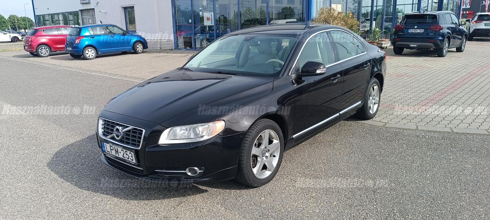 VOLVO S80 2010/1 - 1