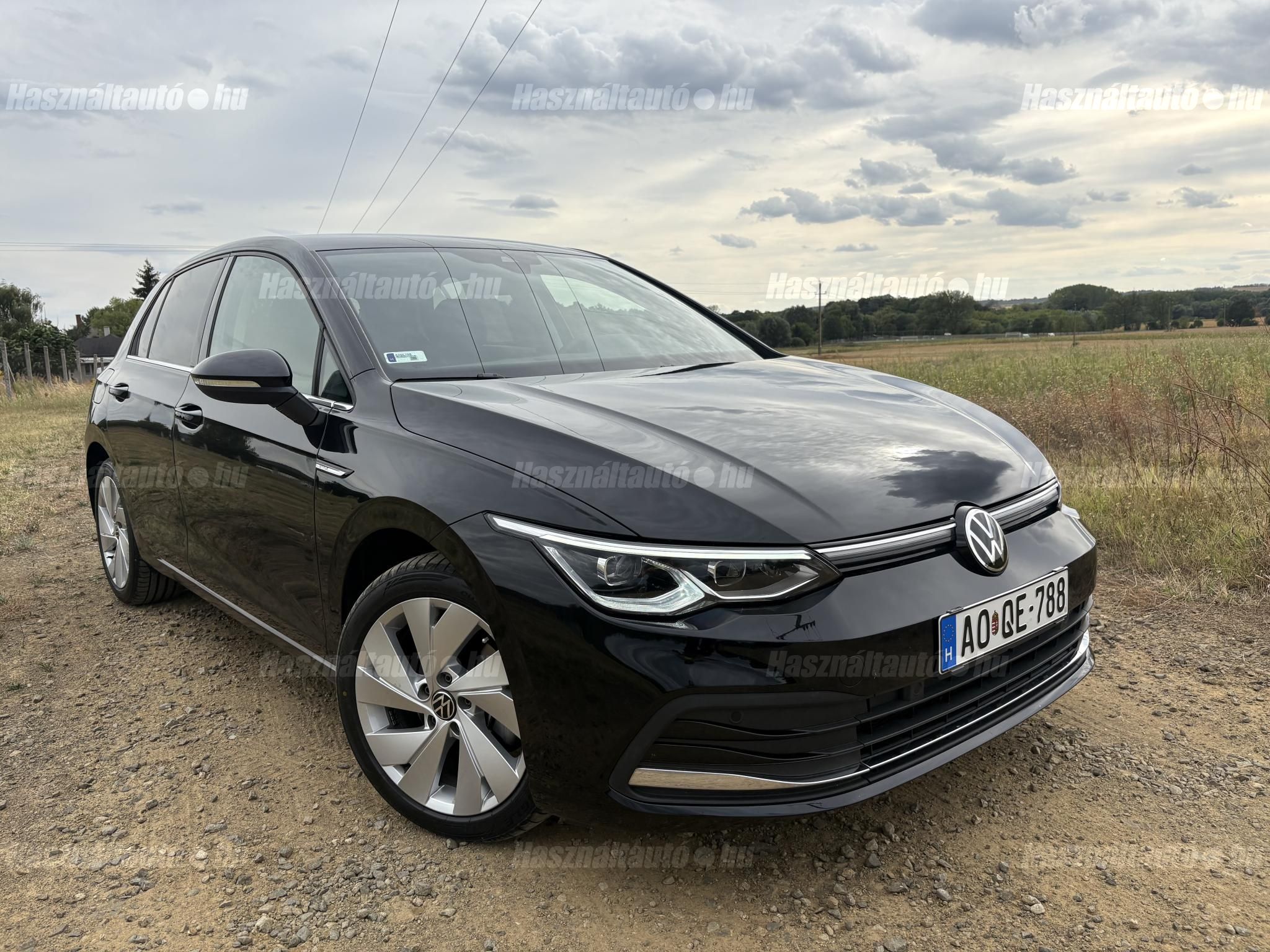 VOLKSWAGEN GOLF VIII 2022/12 - 1