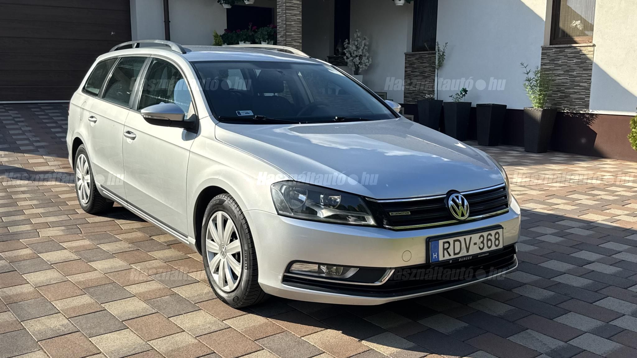VOLKSWAGEN PASSAT VII 2012/2 - 1