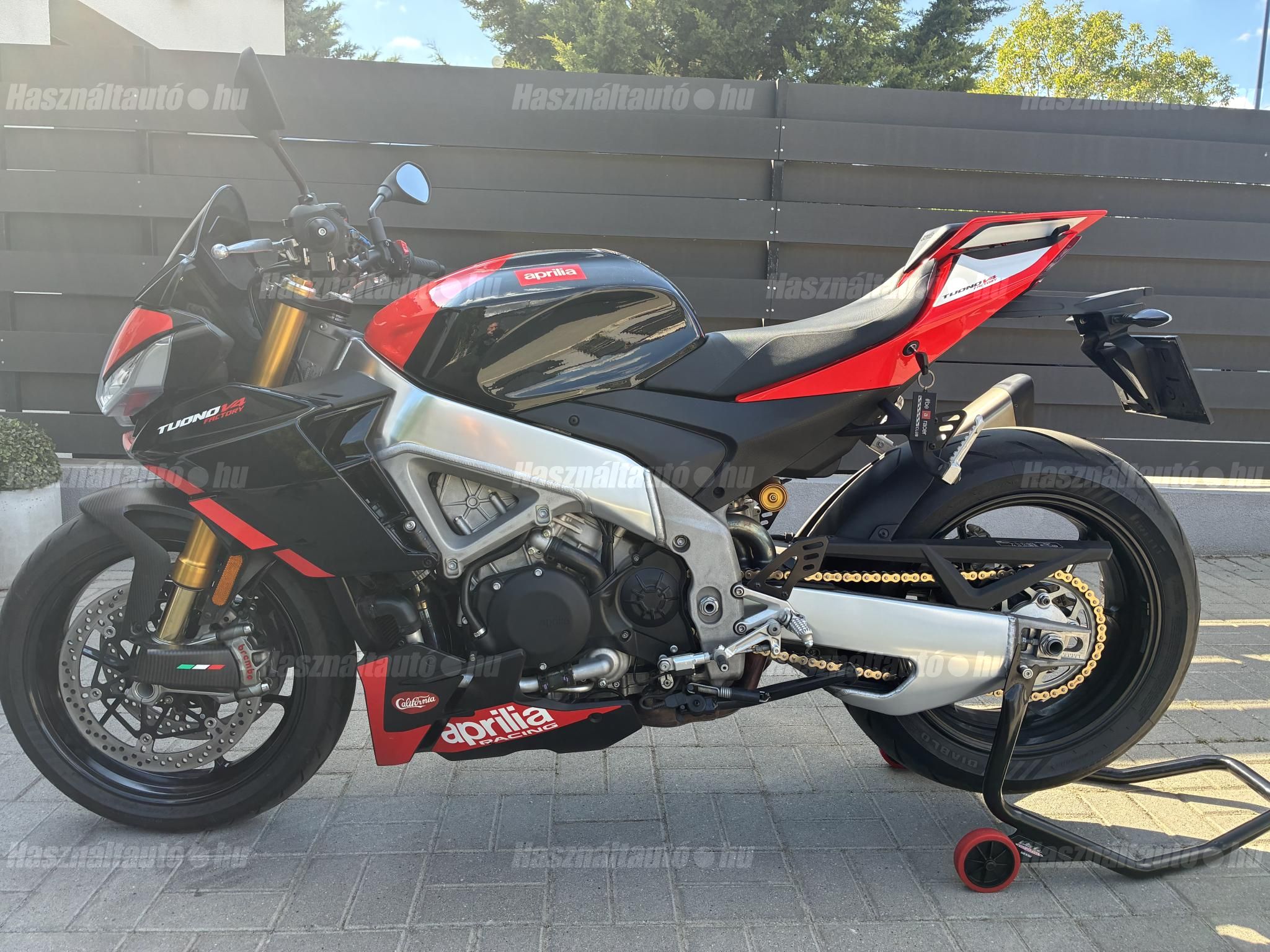 APRILIA TUONO V4 2024/9 - 1