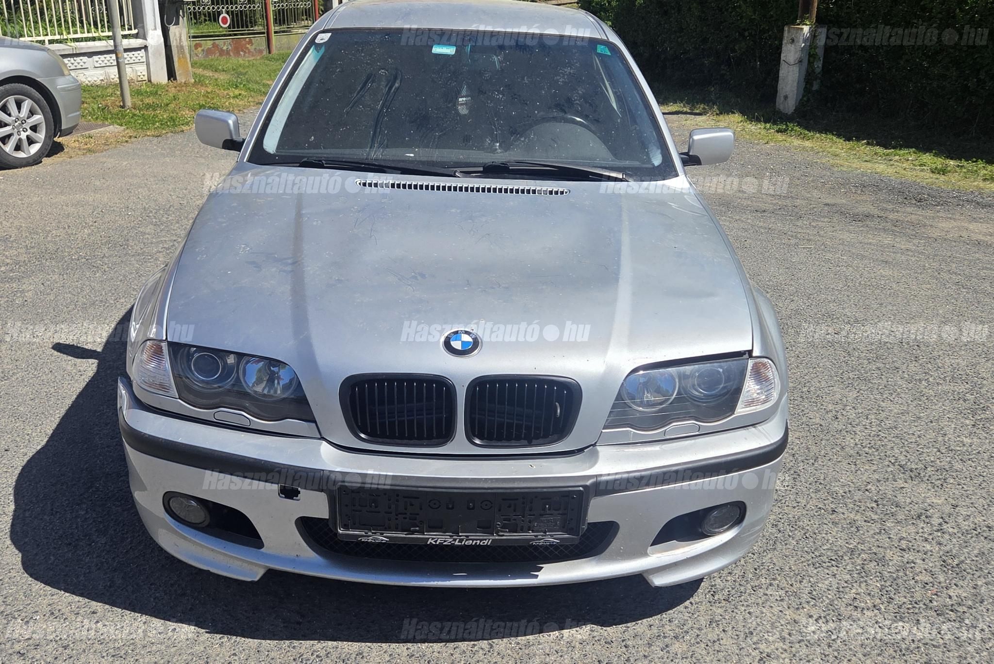 BMW 323 2001/8 - 1