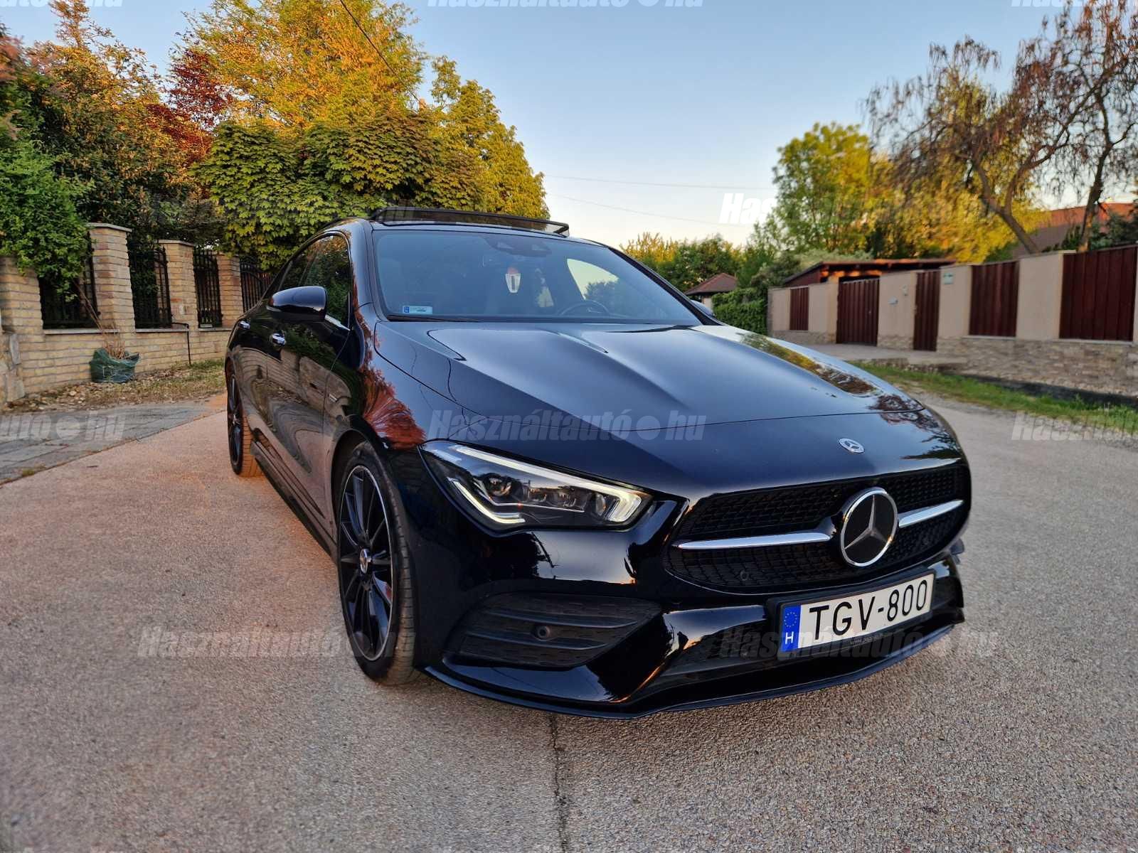 MERCEDES-BENZ CLA 220 2022/6 - 1