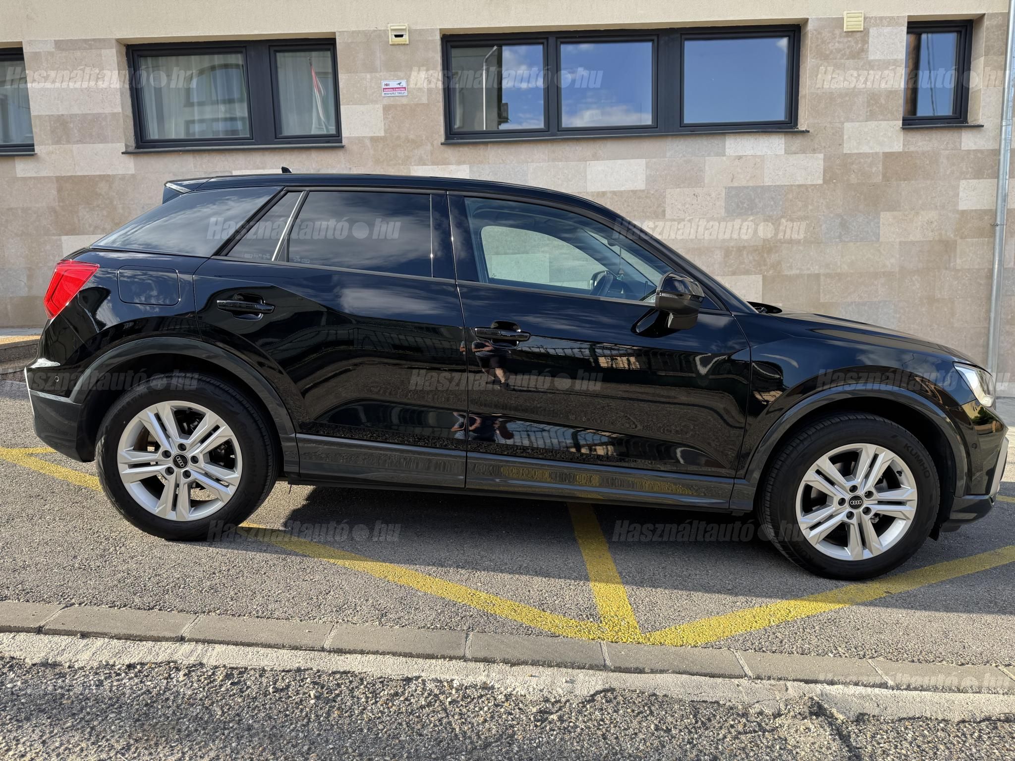 AUDI Q2 2021/3 - 1