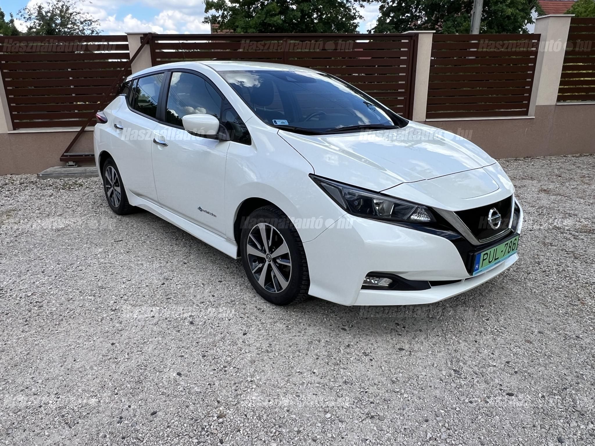 NISSAN LEAF 2018/5 - 1