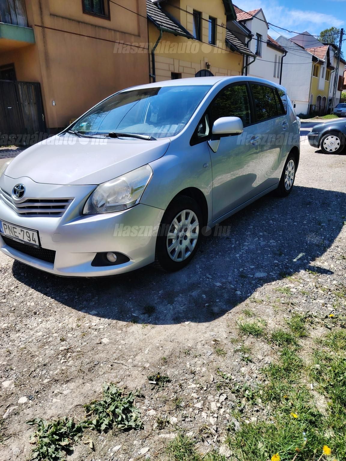 TOYOTA VERSO 2010/11 - 1