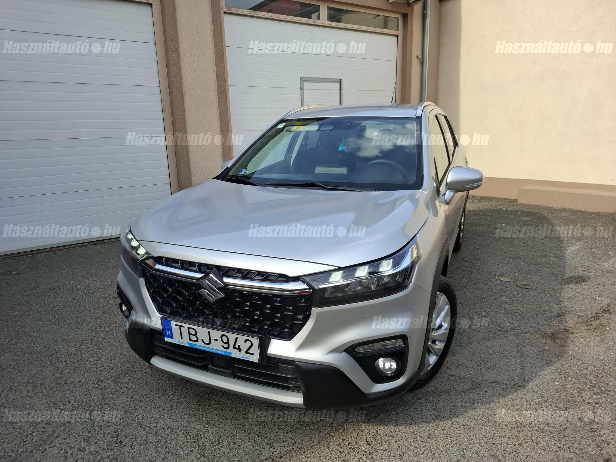 SUZUKI S-CROSS 2022/2 - 1