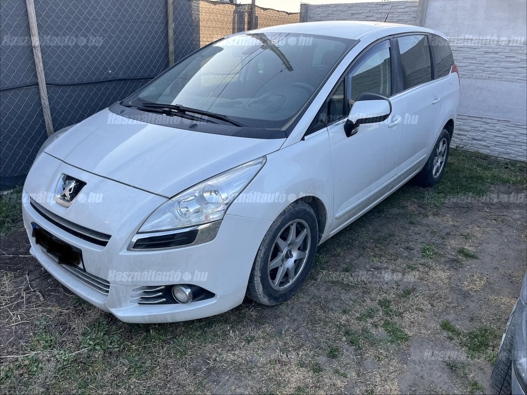 PEUGEOT 5008 2010/12 - 1