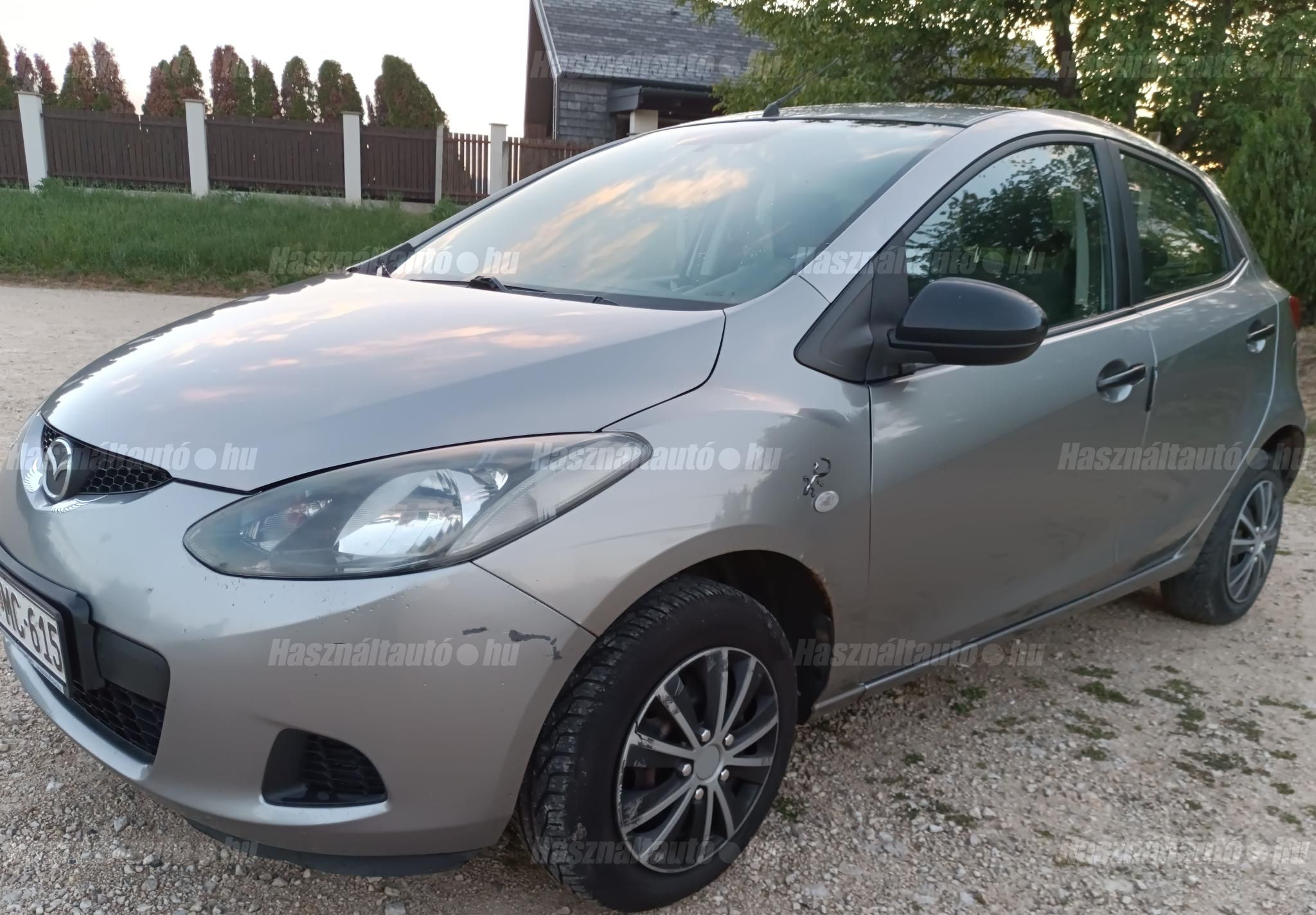 MAZDA 2 2011/3 - 1