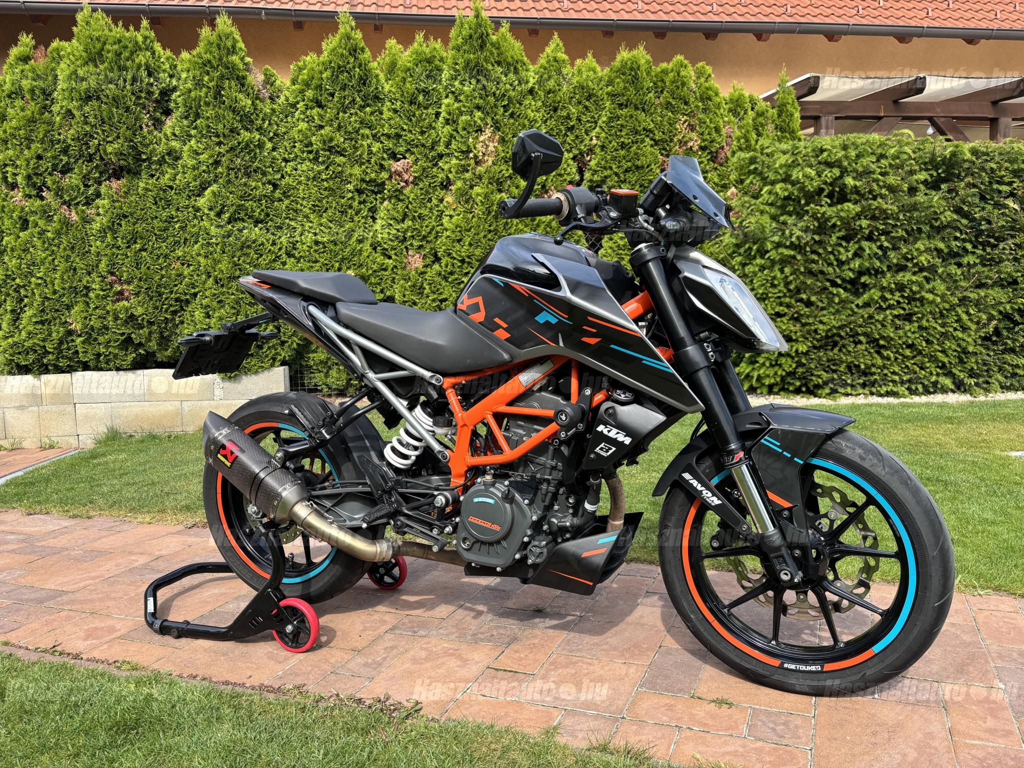 KTM 125 DUKE 2022/9 - 1