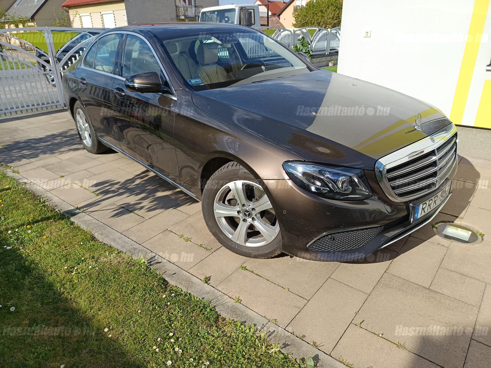 MERCEDES-BENZ E 200 2018/2 - 1