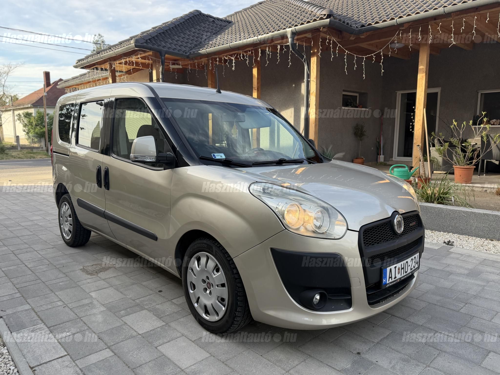 FIAT DOBLO 2011/12 - 1